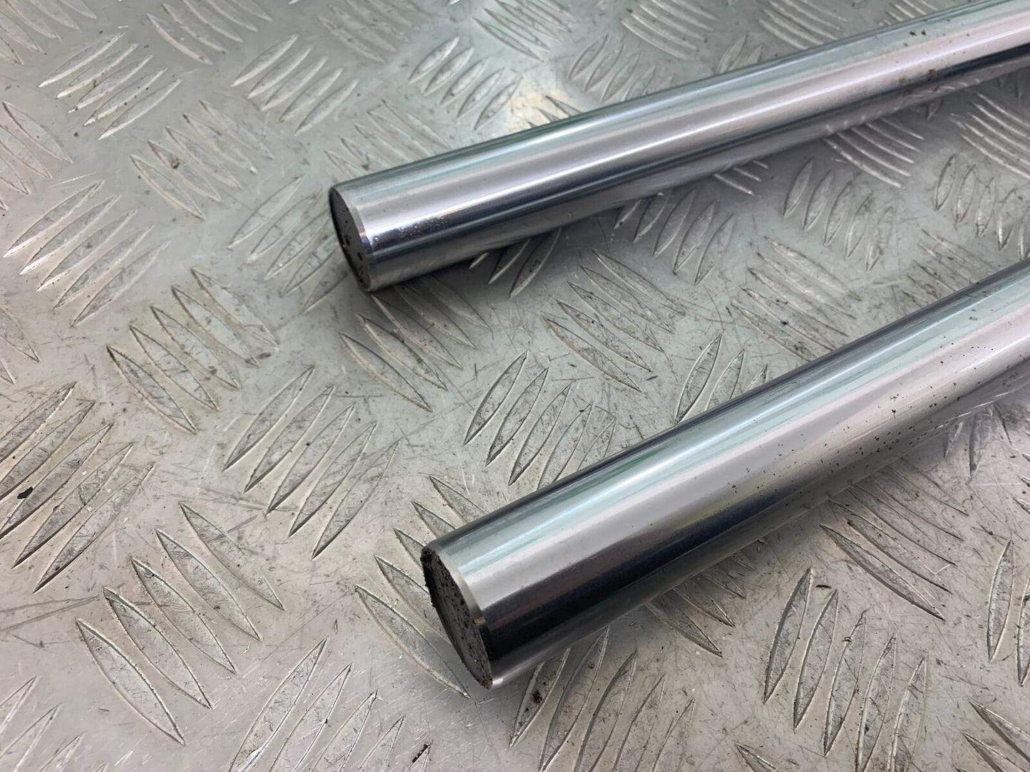YAMAHA XT125 X XT 125 X FORKS  2005-2011 (CMB1097)
