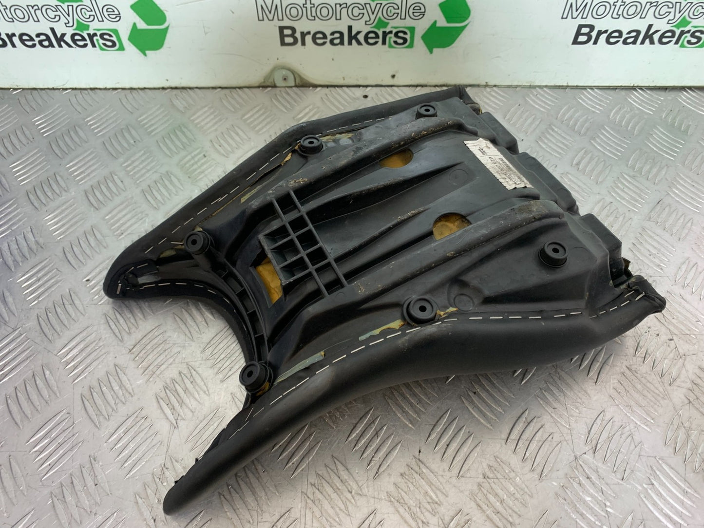 BMW F800 GT FRONT SEAT YEAR 2013-2017 (CMB1248)