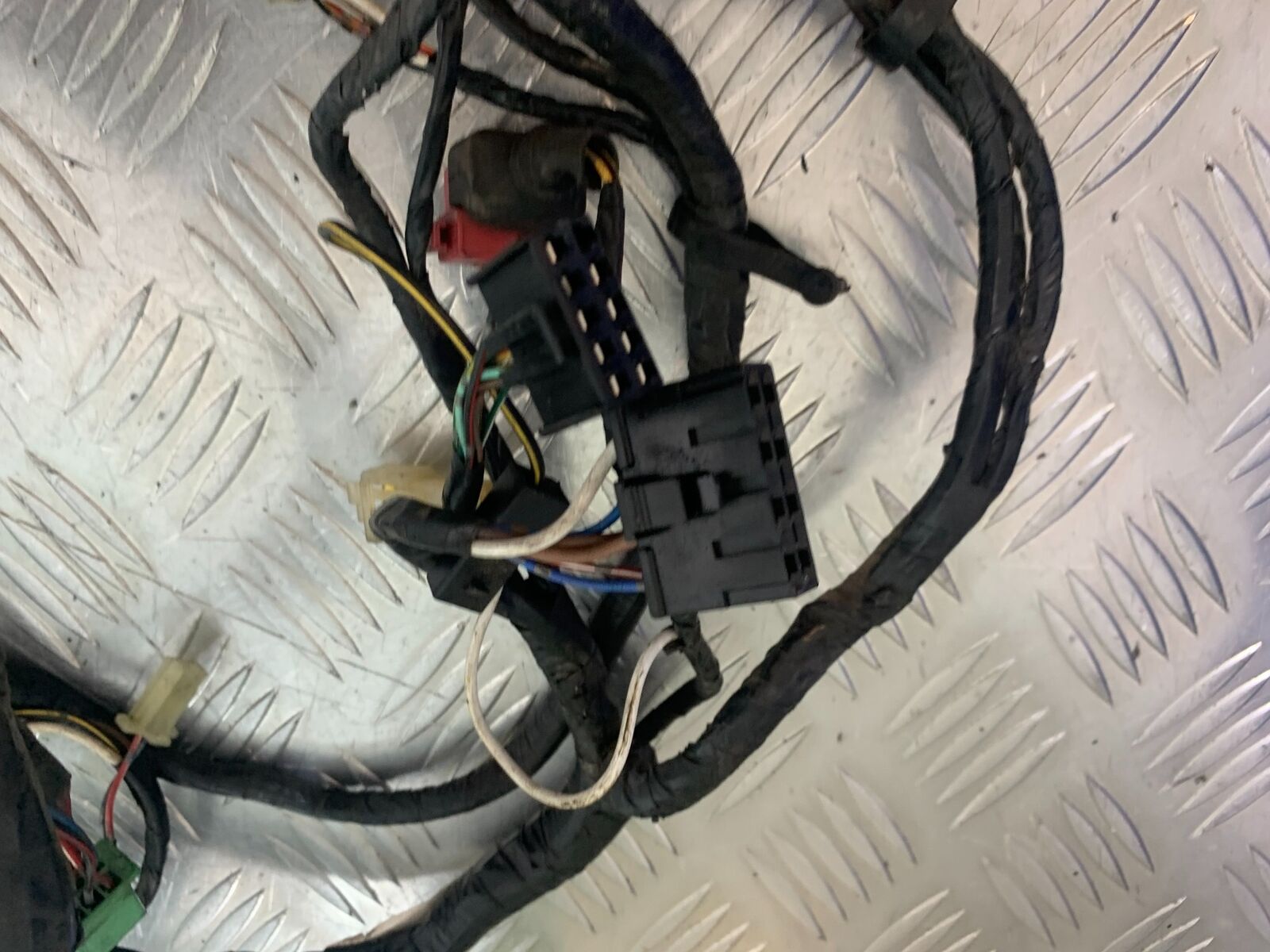 KAWASAKI ZX6R ZX6 J WIRING LOOM  YEAR 2000 (CMB1129)