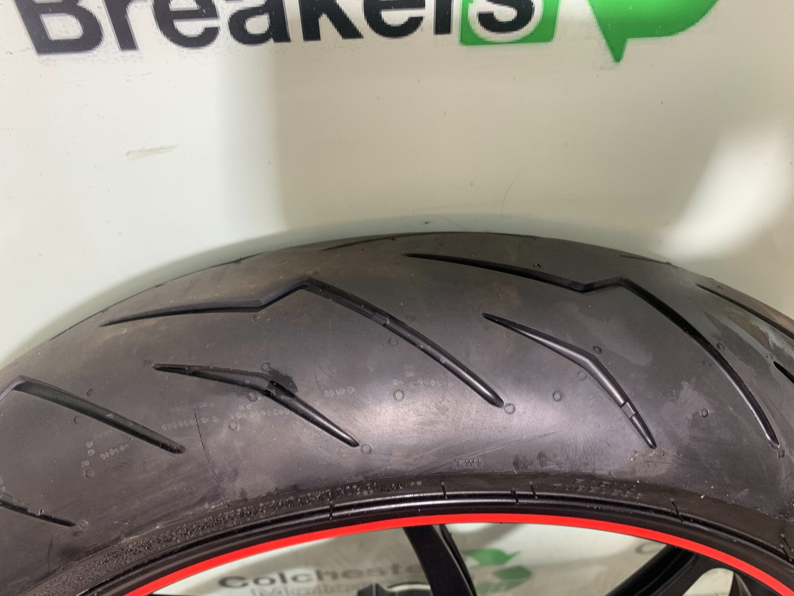 DUCATI 1198 S FRONT AND REAR WHEELS BREMBO MARCHESINI YEAR 2009-2011 (CMB1219)