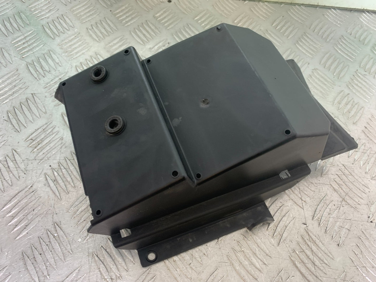 BMW S1000 RR BATTERY BOX   YEAR 2015-2018 (CMB1246)