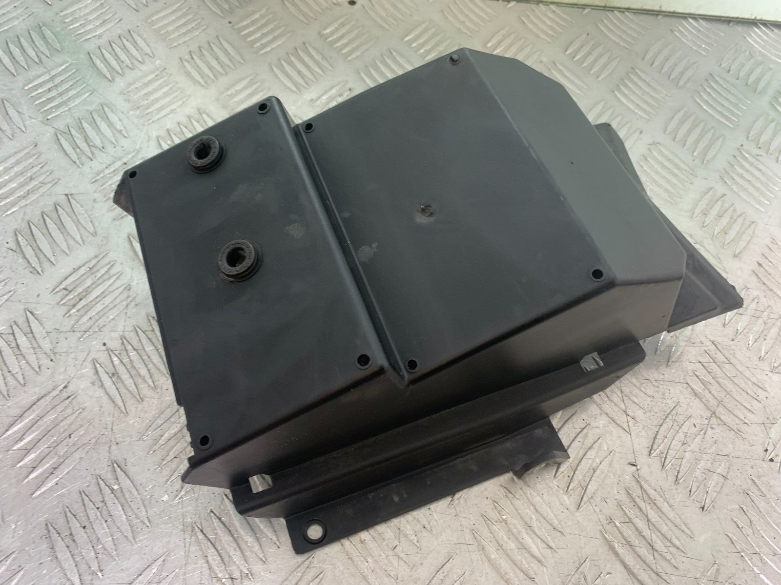 BMW S1000 RR BATTERY BOX   YEAR 2015-2018 (CMB1246)
