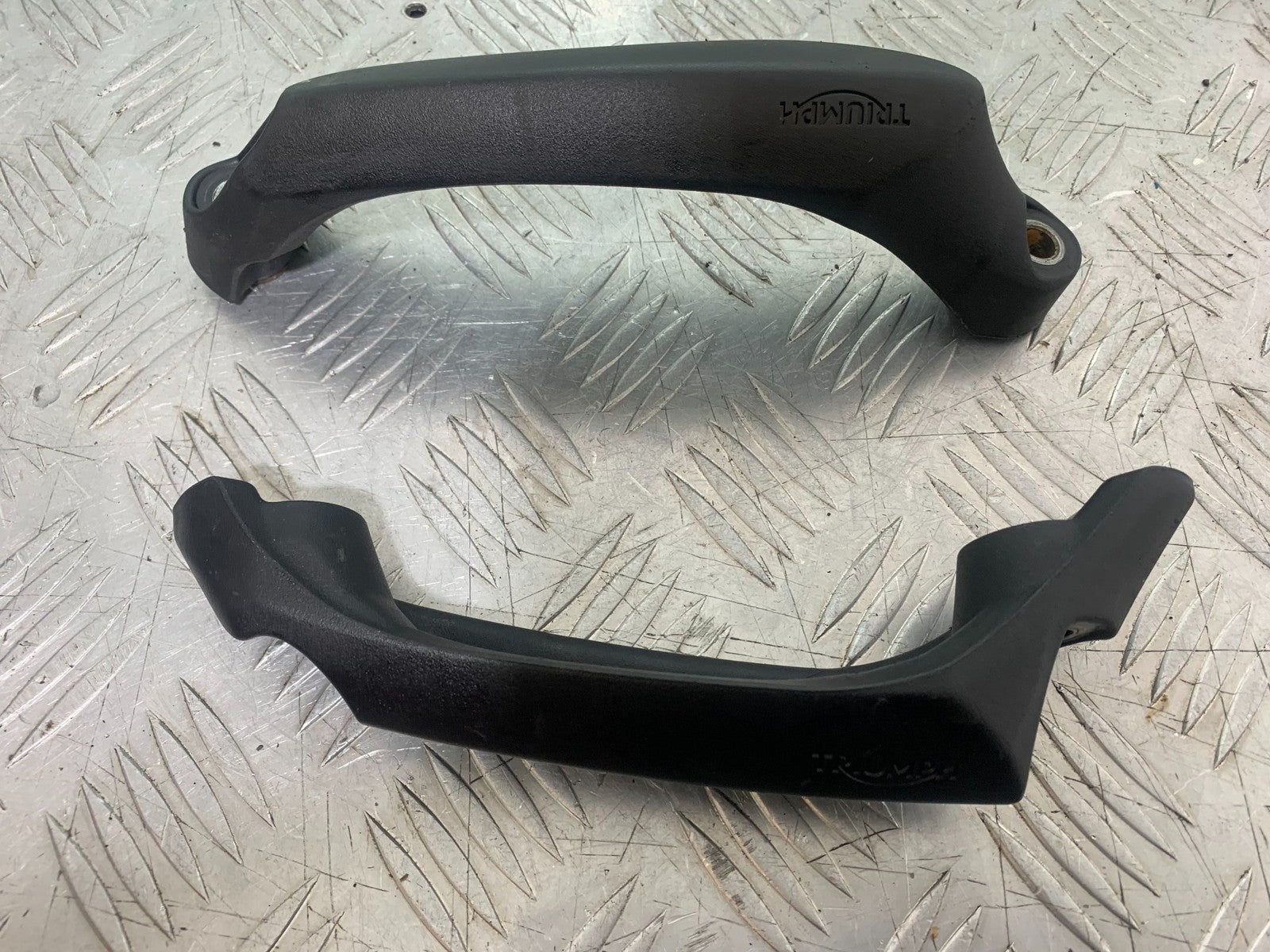 TRIUMPH 675 STREET TRIPLE CRASH PROTECTORS   2013-2016 (CMB1186)