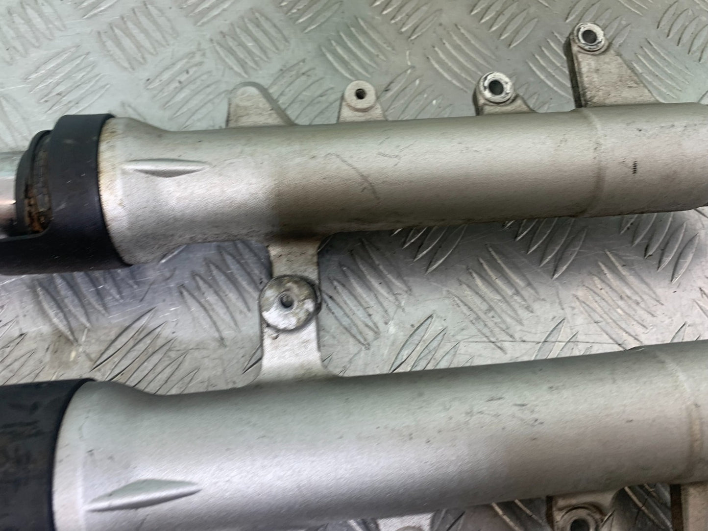 SUZUKI GSR600 GSR 600 FORKS  2006-2010 (CMB1177)