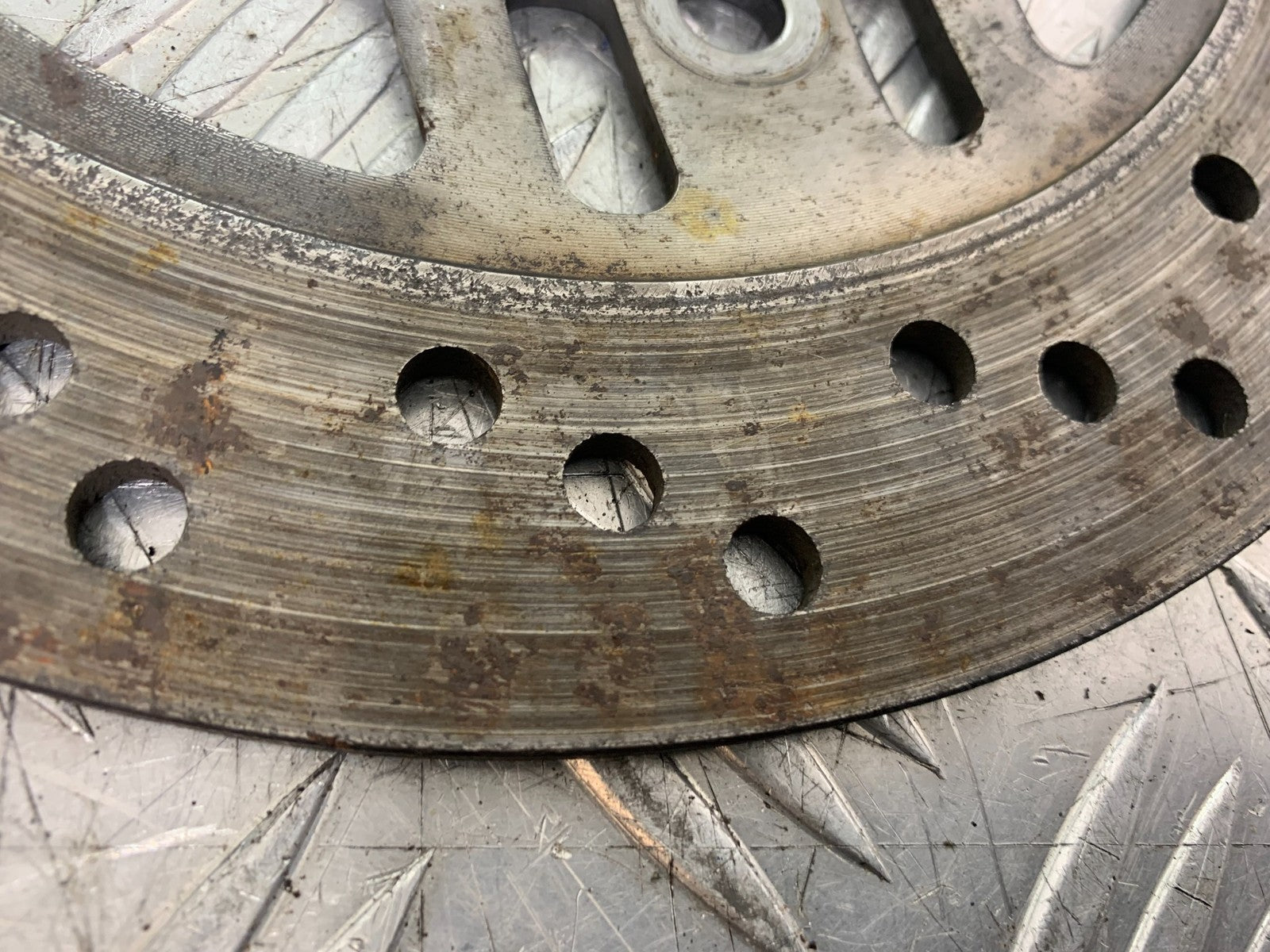 KAWASAKI ZZR1100 D REAR BRAKE DISC YEAR 1993-2001 (CMB1289)