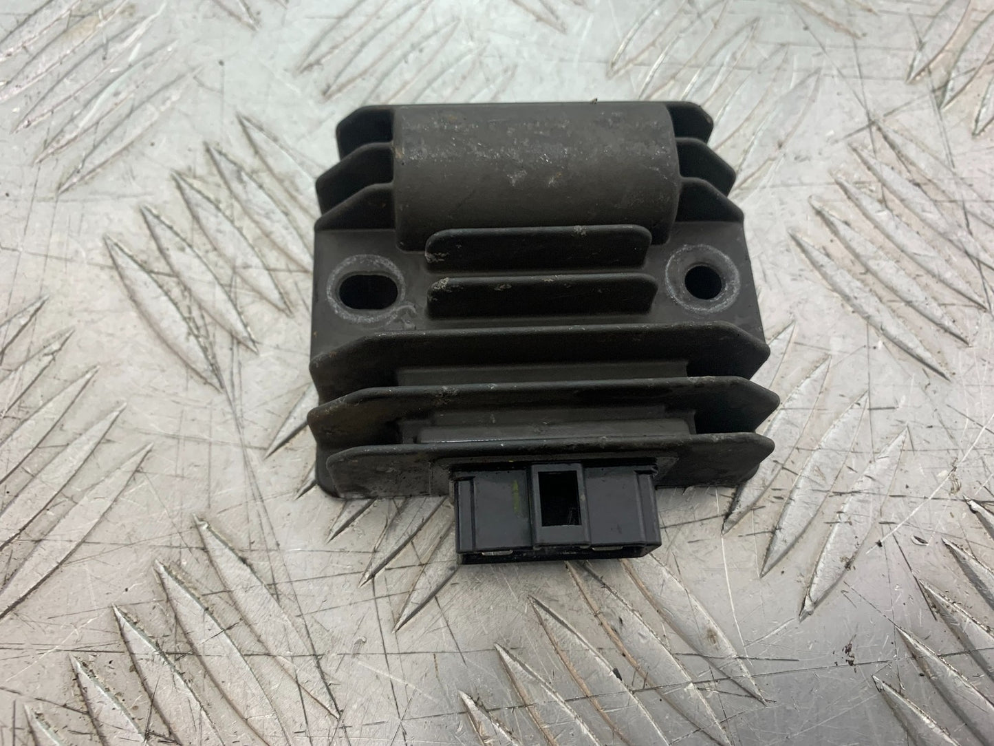 YAMAHA YZF-R125 YZF 125 REGULATOR  YEAR 2019-2022 (CMB1263)