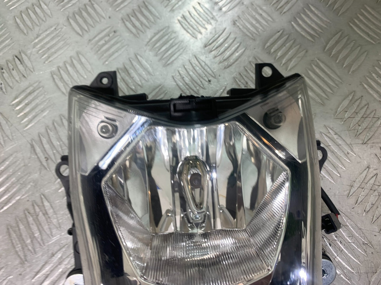 KAWASAKI ER6 N HEADLIGHT  YEAR 2012-2017 (CMB1324)