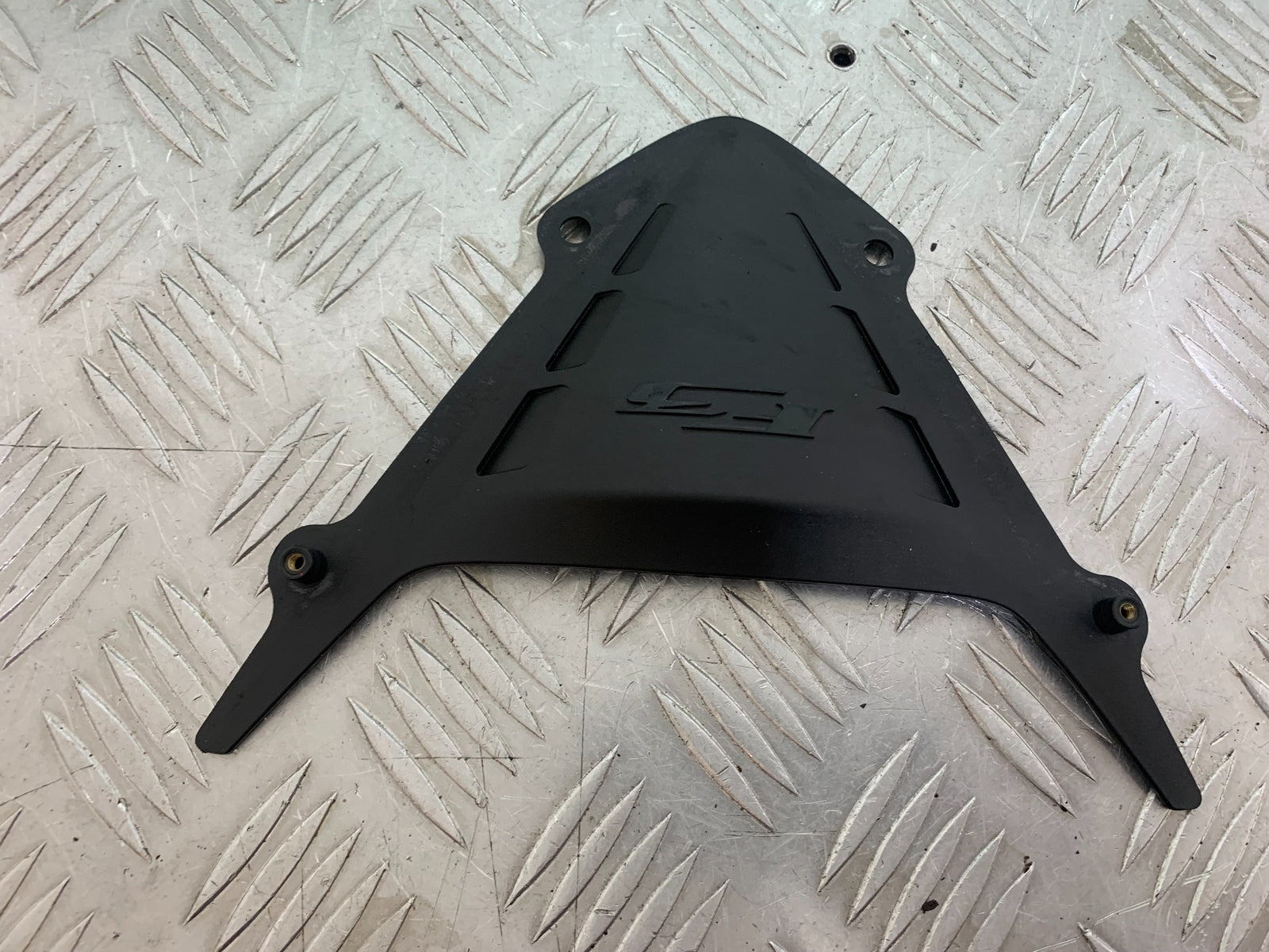 MV AGUSTA 800 F3 SCREEN INFILL COVER   YEAR 2013-2016 (CMB1152)