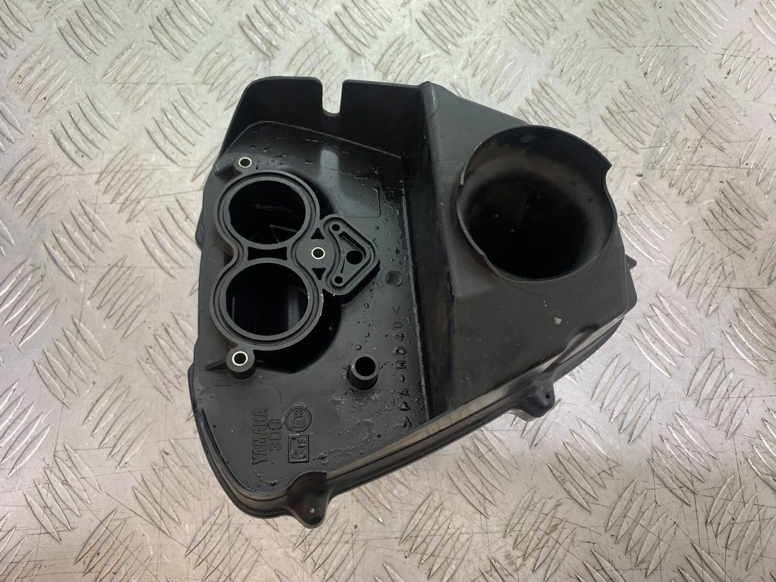 YAMAHA XVS 1300 MIDNIGHT STAR AIRBOX YEAR 2007-16 (CMB1200)