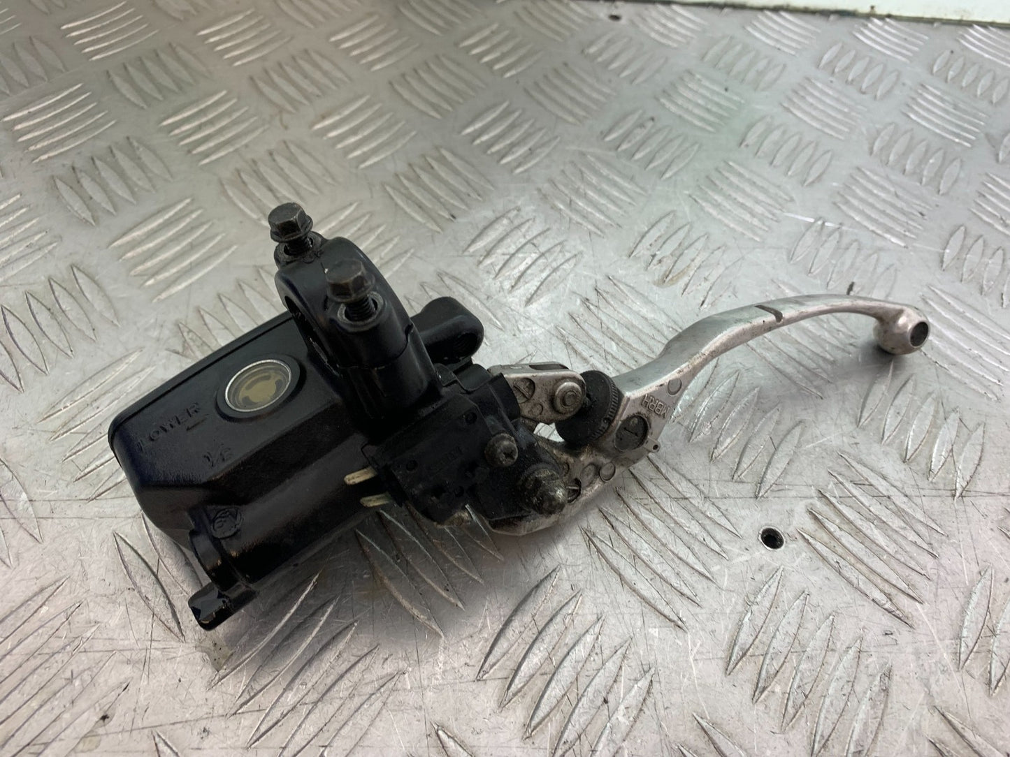 HONDA CBF600 CBF 600 FRONT BRAKE MASTER CYLINDER   YEAR 2004 -07 (CMB1247)