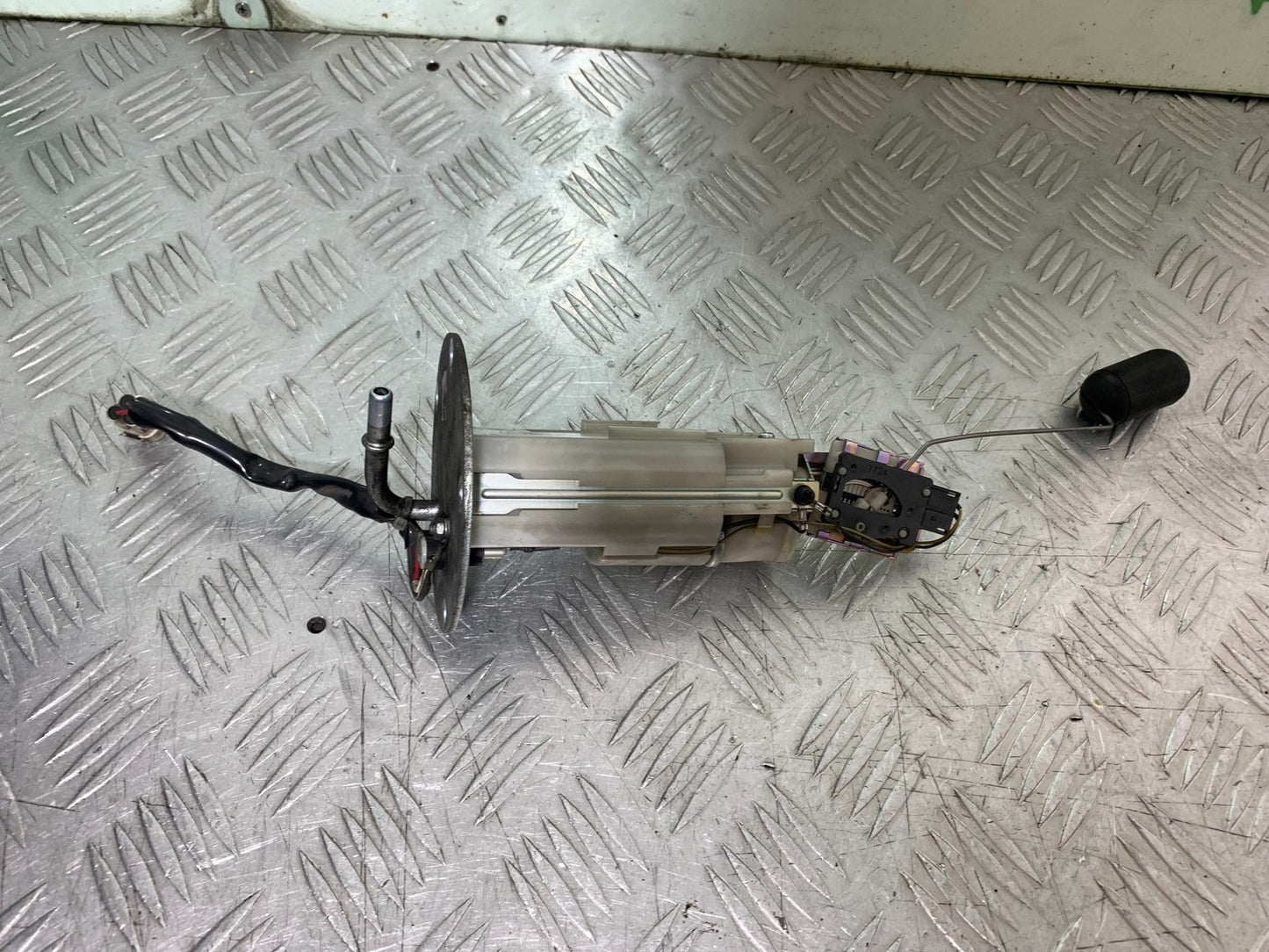SUZUKI DL1000 V-STROM PETROL PUMP YEAR 2014-2019 (CMB1325)