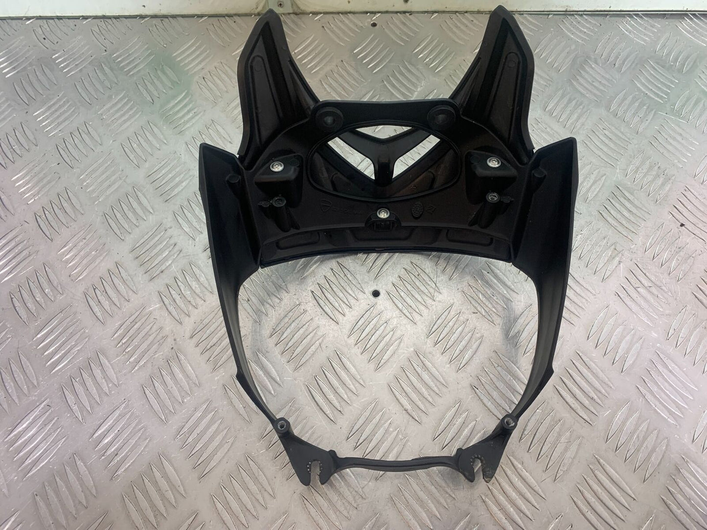 DUCATI DIAVEL 1200 TOP FAIRING HEADLIGHT COWL  YEAR 2014-17 (CMB1054)