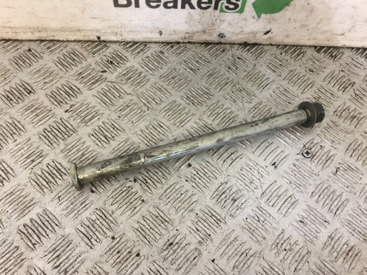 YAMAHA FZS1000 FAZER 1000 FZ1 SWINGARM SPINDLE   YEAR 2000-05 (STOCK 714)