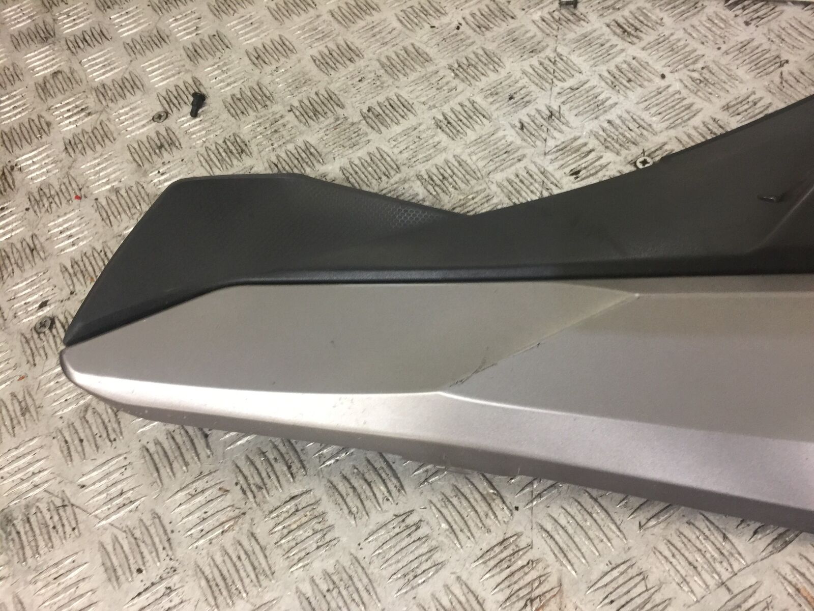 KYMCO CK1 125 SEAT PANEL YEAR 2015 (STOCK 692)