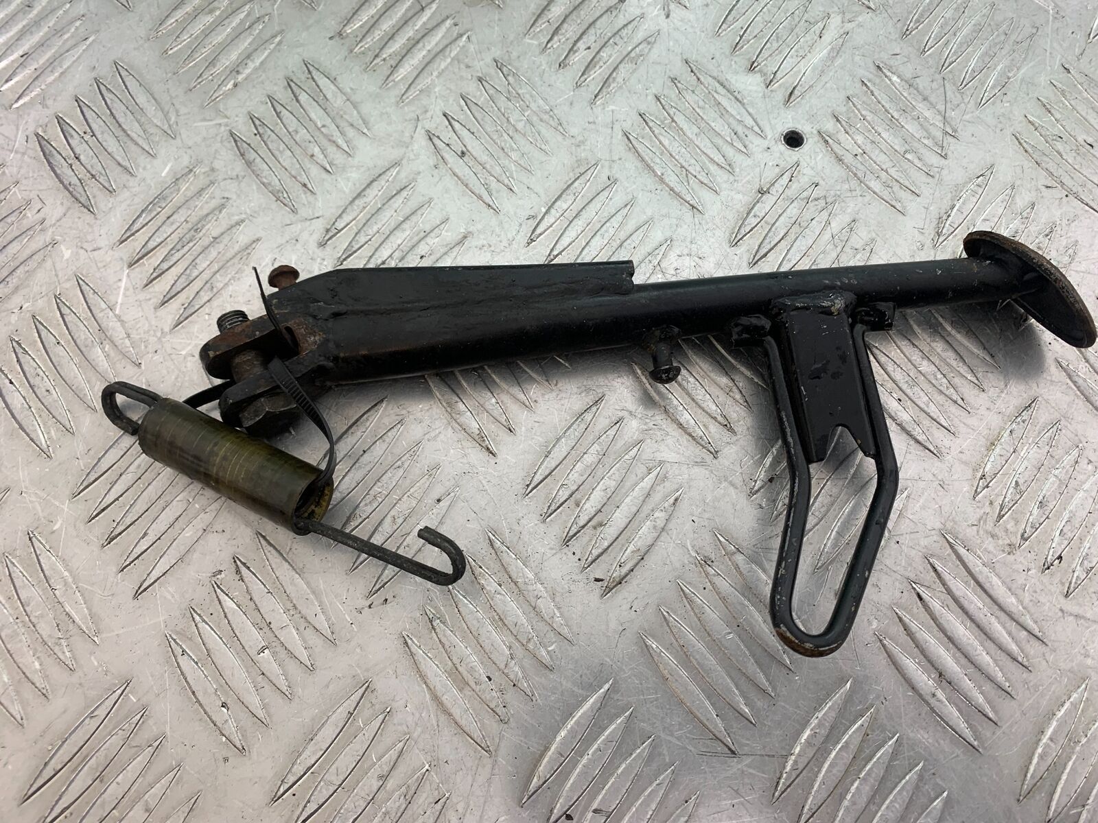 KAWASAKI Z750 Z 750 SIDE STAND  YEAR 2004-2006  (CMB1104)
