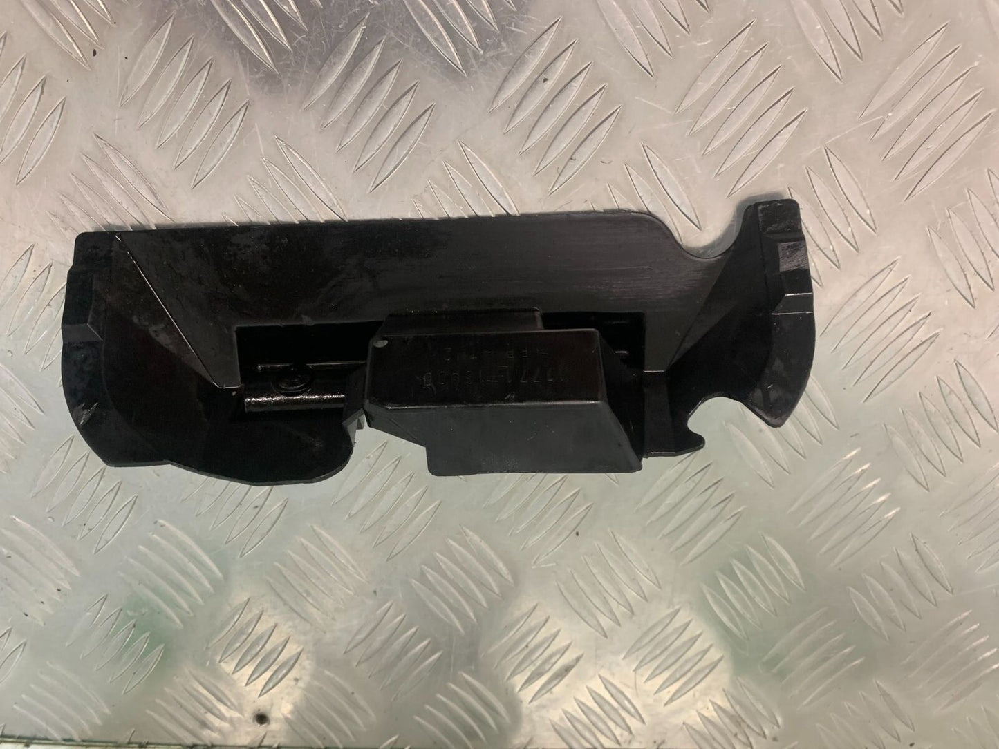 SUZUKI SV1000 SV 1000 K3 INFILL PANEL  YEAR 2004 (STOCK 970)