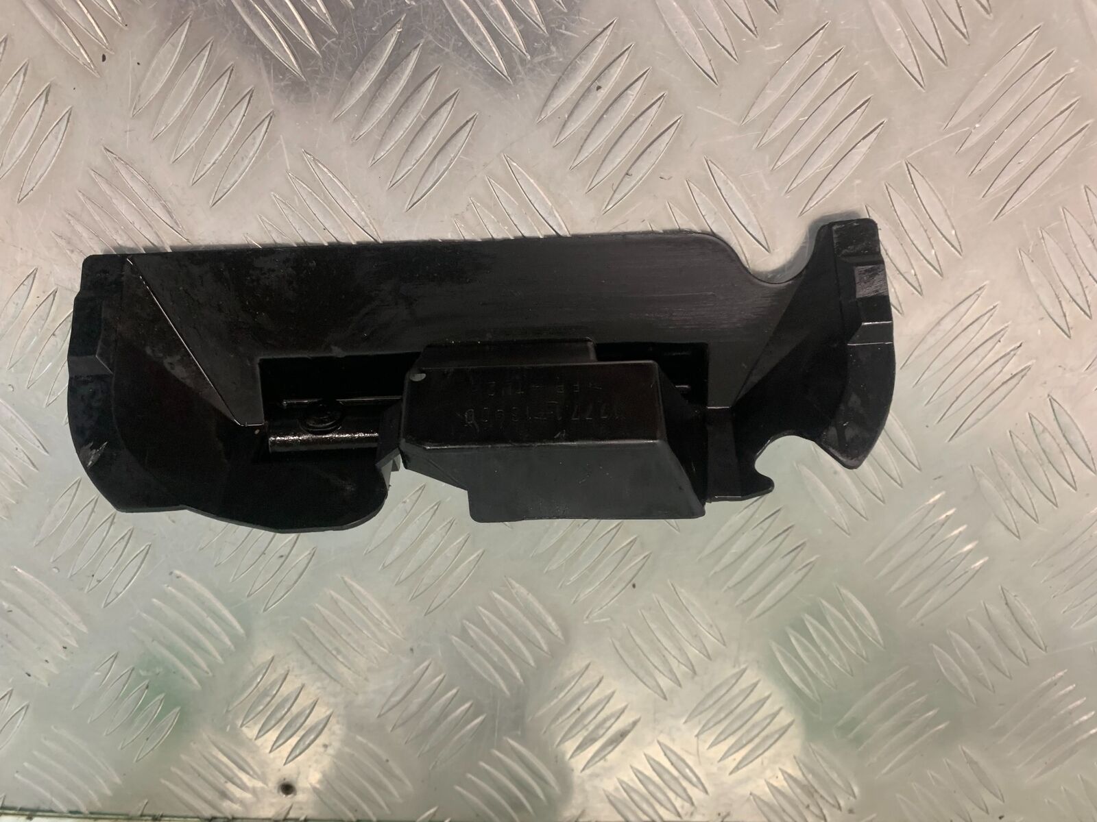 SUZUKI SV1000 SV 1000 K3 INFILL PANEL  YEAR 2004 (STOCK 970)