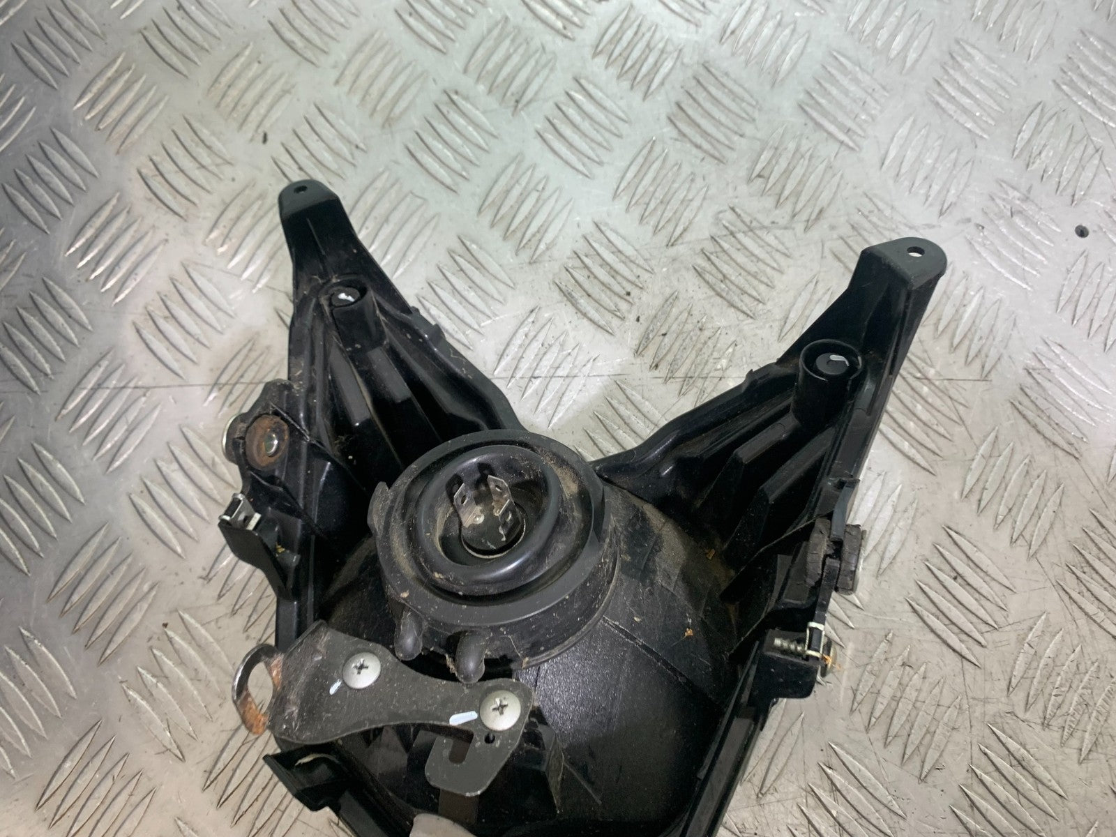 YAMAHA YS125 YS 125 HEADLIGHT YEAR 2017-2021 (CMB1321)