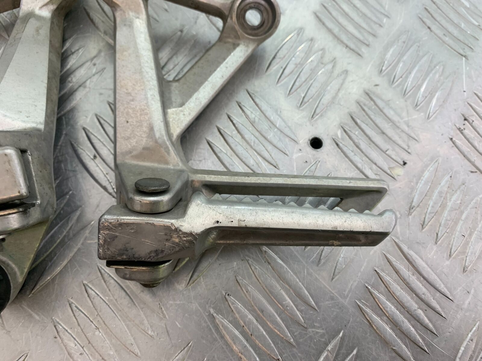 HONDA CBR500R CBR 500 R REAR HANGERS AND PEGS  YEAR 2016 (CMB1066)