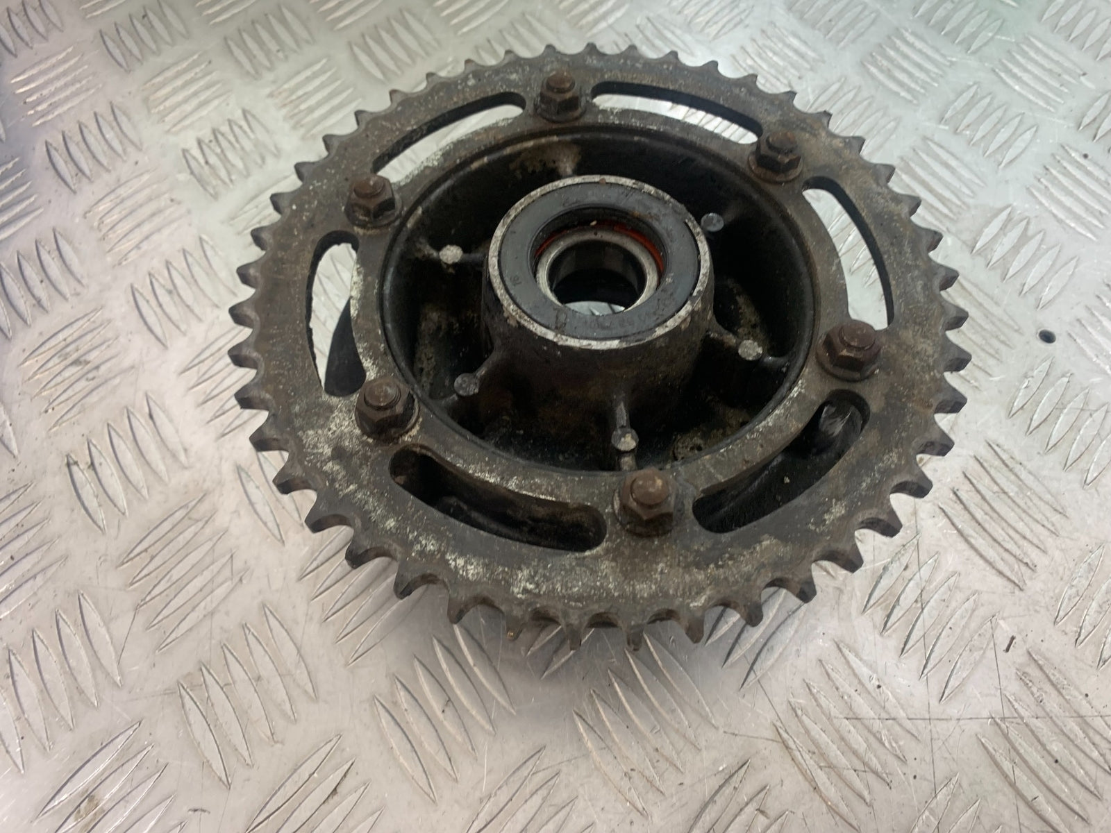 KAWASAKI ZZR1100 D REAR SPROCKET CARRIER  YEAR 1993-2001 (CMB1164)