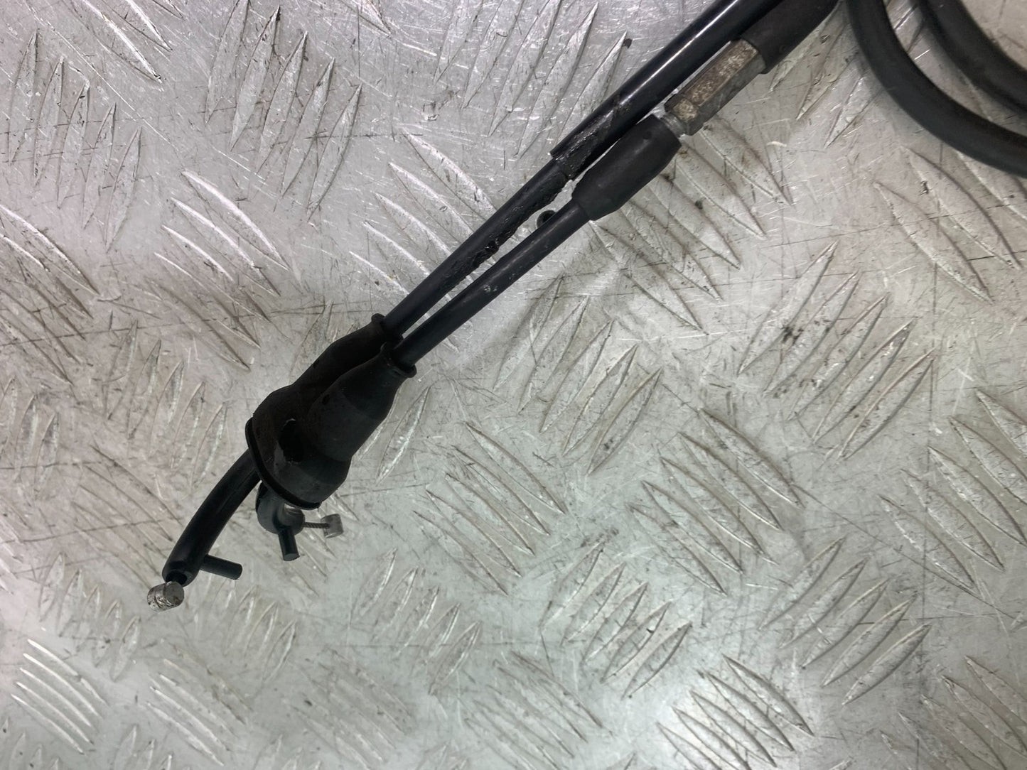 YAMAHA XJ900 XJ 900 DIVERSION THROTTLE CABLES  YEAR 1994-2002(CMB1292)