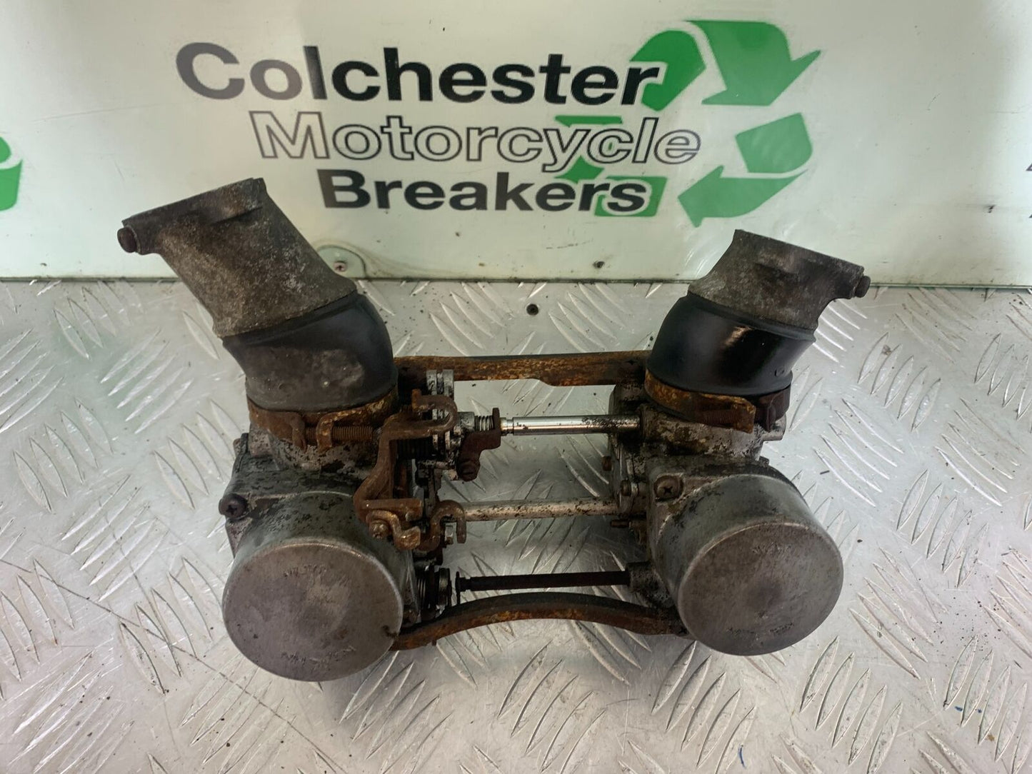 HONDA CX500 CX 500 CARBS  YEAR 1980 (CMB1131)