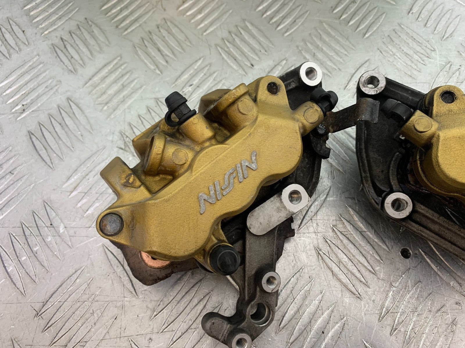 HONDA CBF600 CBF 600 FRONT BRAKE CALIPERS  YEAR 2004 -07 (CMB1247)