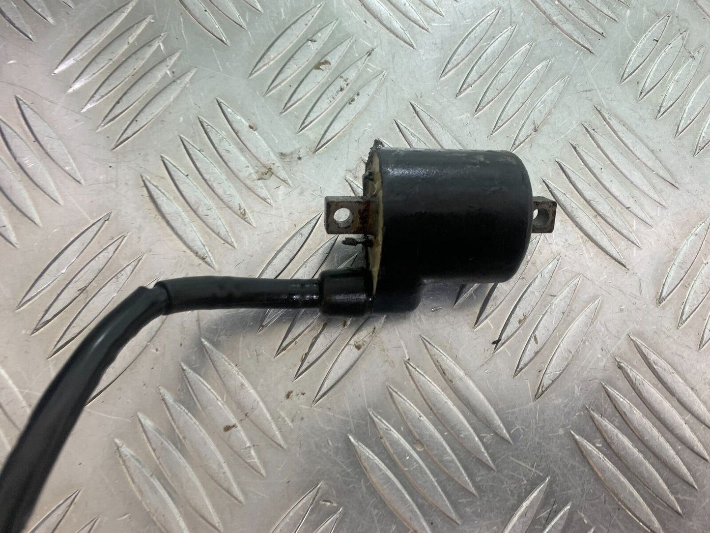 HONDA CBR125 CBR 125 COIL AND CAP  YEAR 2004-06  (CMB1040)
