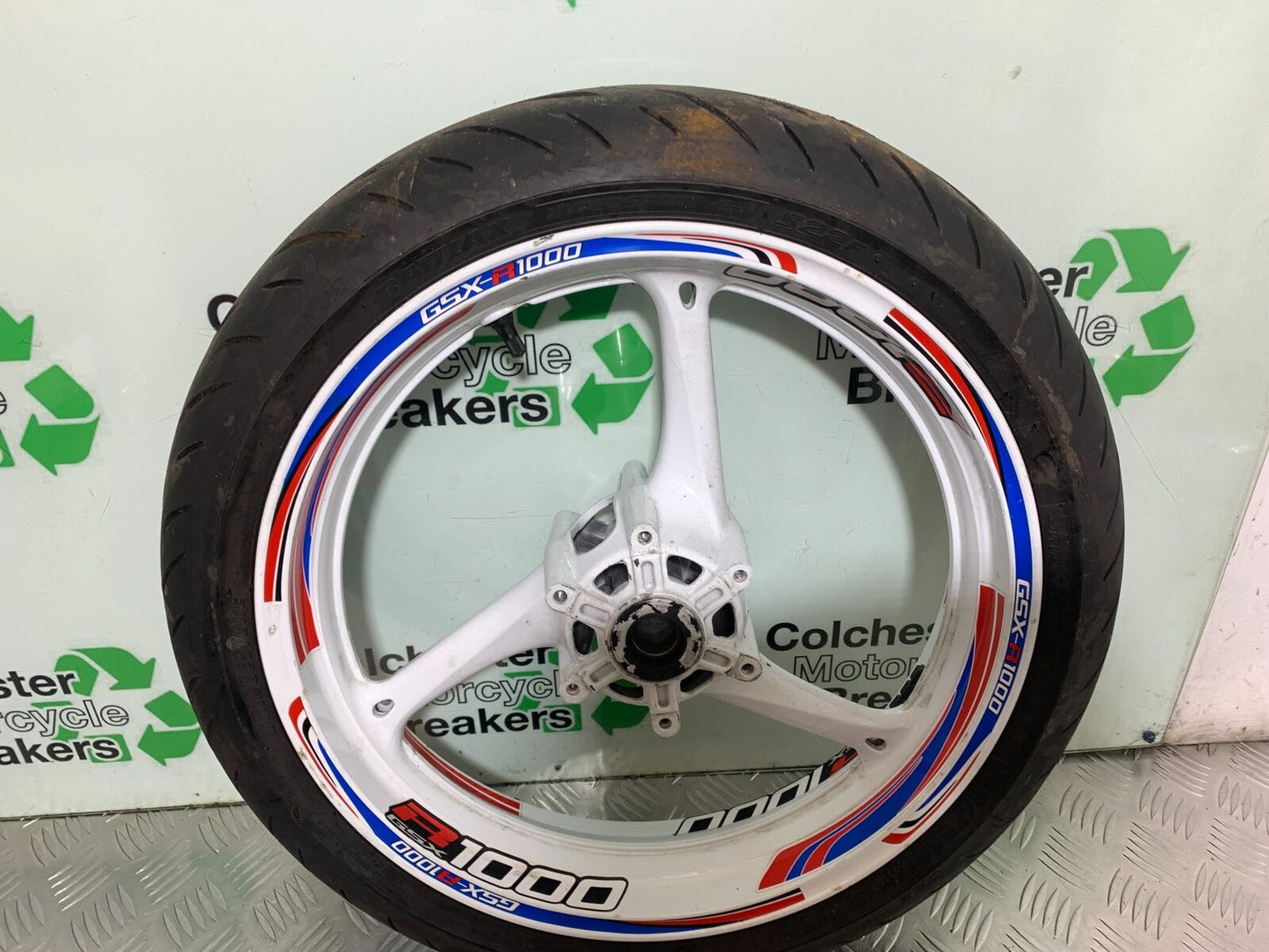 SUZUKI GSXR1000 GSXR 1000 FRONT WHEEL  2009-2016 (CMB1049)