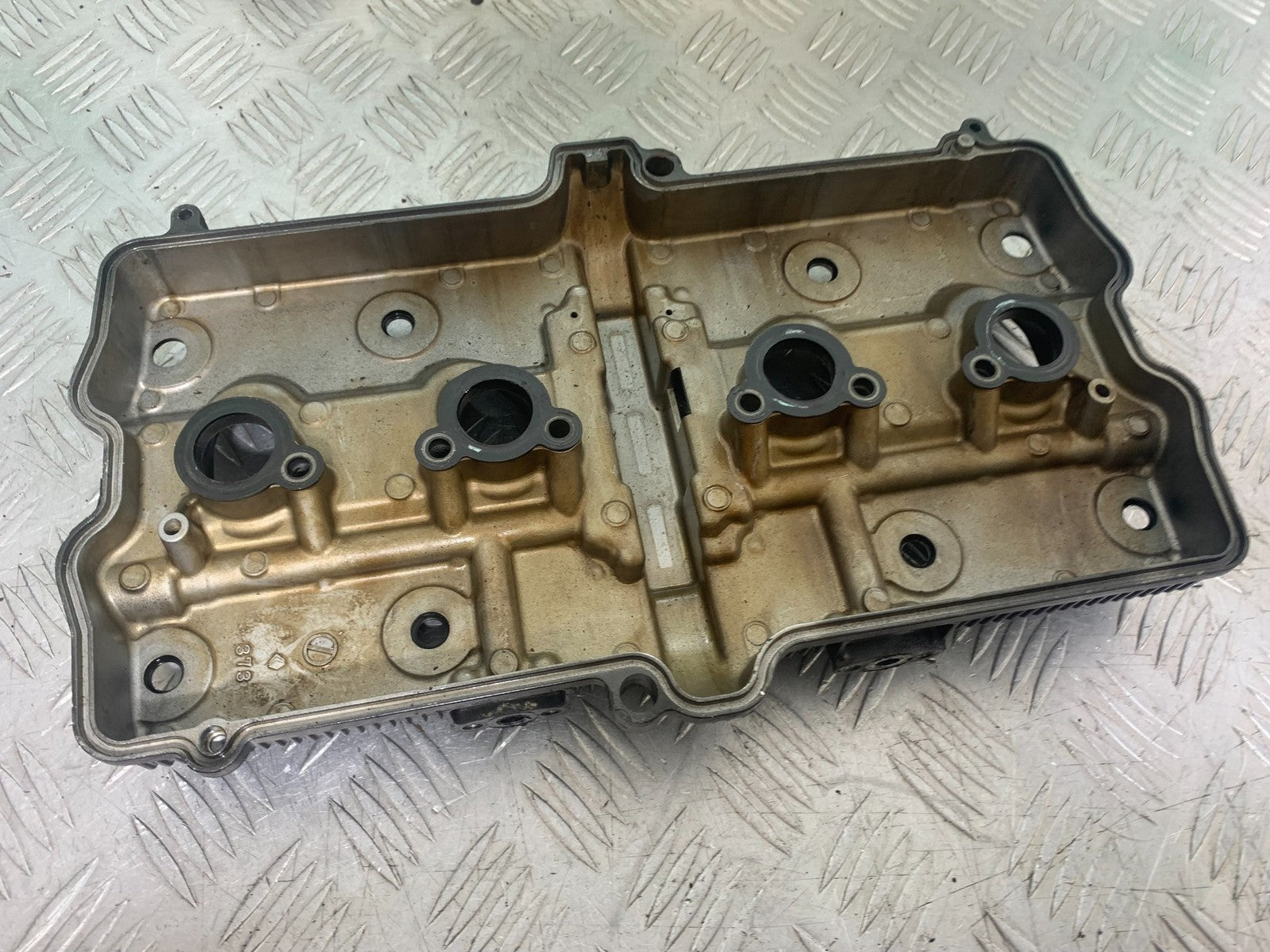 SUZUKI GSX750 INAZUMA ROCKER COVER  YEAR 1998-2003 (CMB1308)