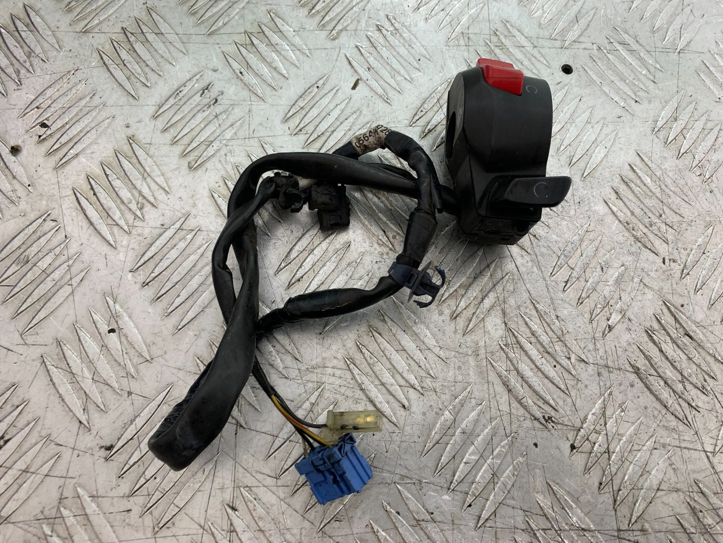 HONDA CB650F CB 650 FA-E RIGHT SWITCH GEAR  YEAR 2014-2017 (CMB1226)