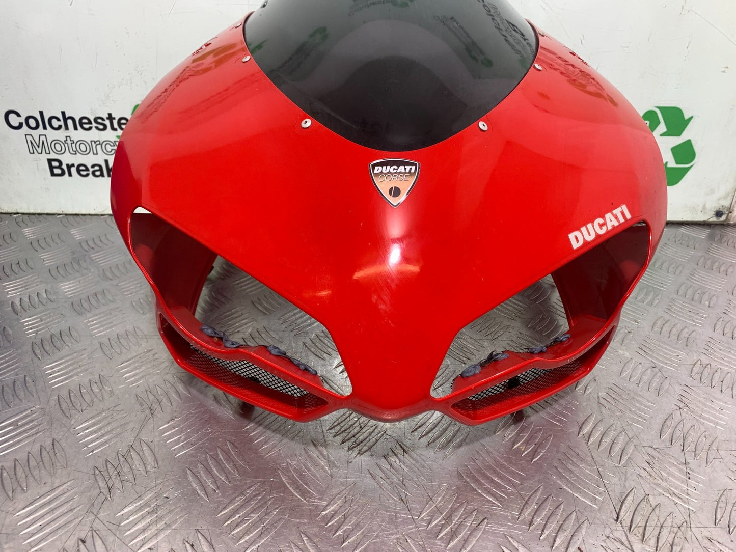 DUCATI 1198 S TOP FAIRING AND SCREEN  YEAR 2009-2011 (CMB1219)