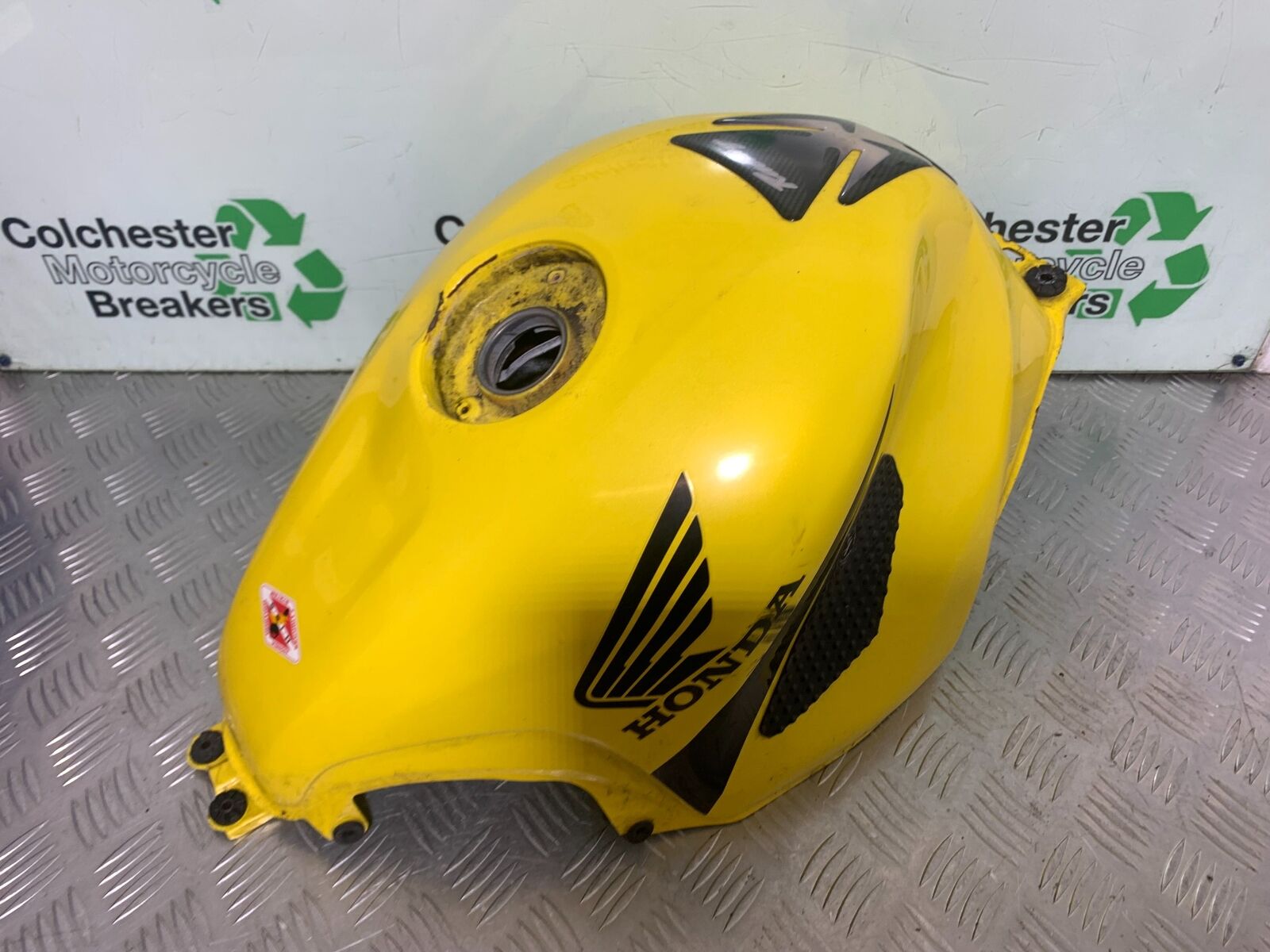 HONDA CBR600 CBR 600 F PETROL TANK  YEAR 2000-2003(CMB1091)