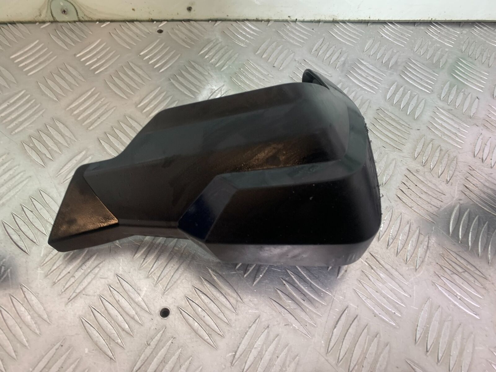 TRIUMPH TIGER 800 HAND GUARDS YEAR 2011-2014 (CMB1113)