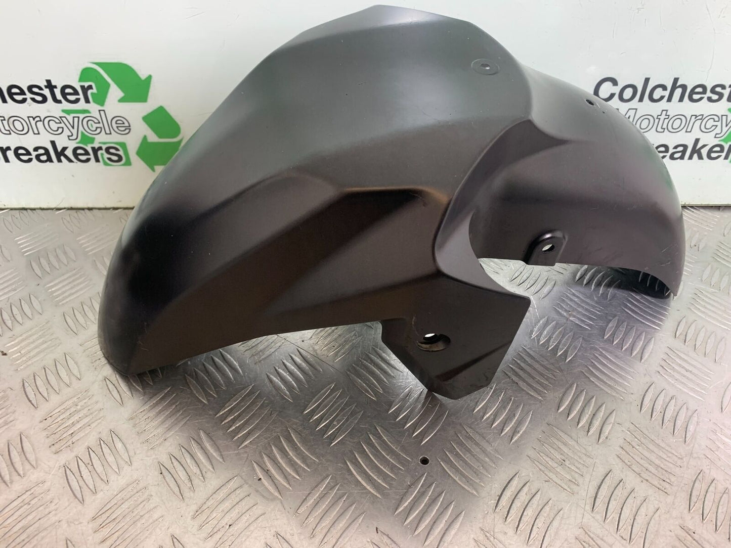 SUZUKI AN400 AN 400 BURGMAN FRONT MUDGUARD  YEAR 2017-2024 (CMB1118)
