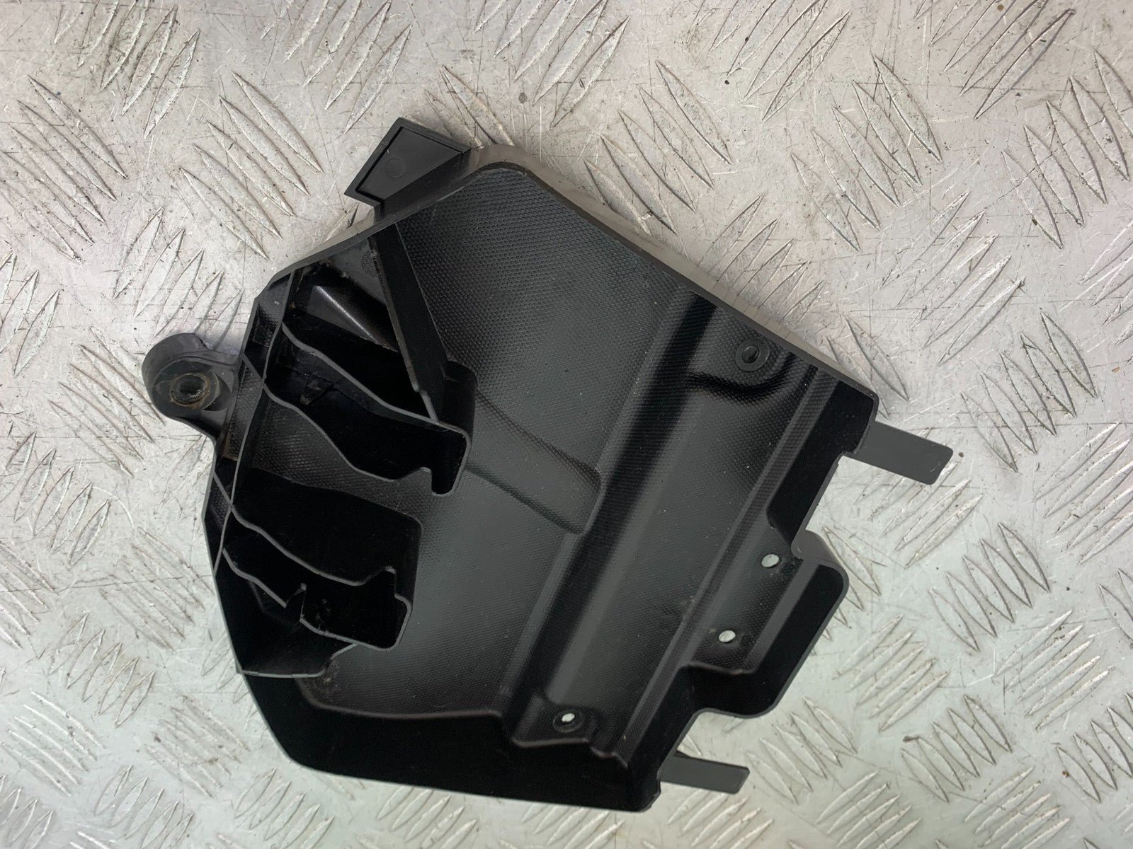 KAWASAKI GTR1400 GTR 1400 INFILL COVER   YEAR 2007-2009 (CMB1306)