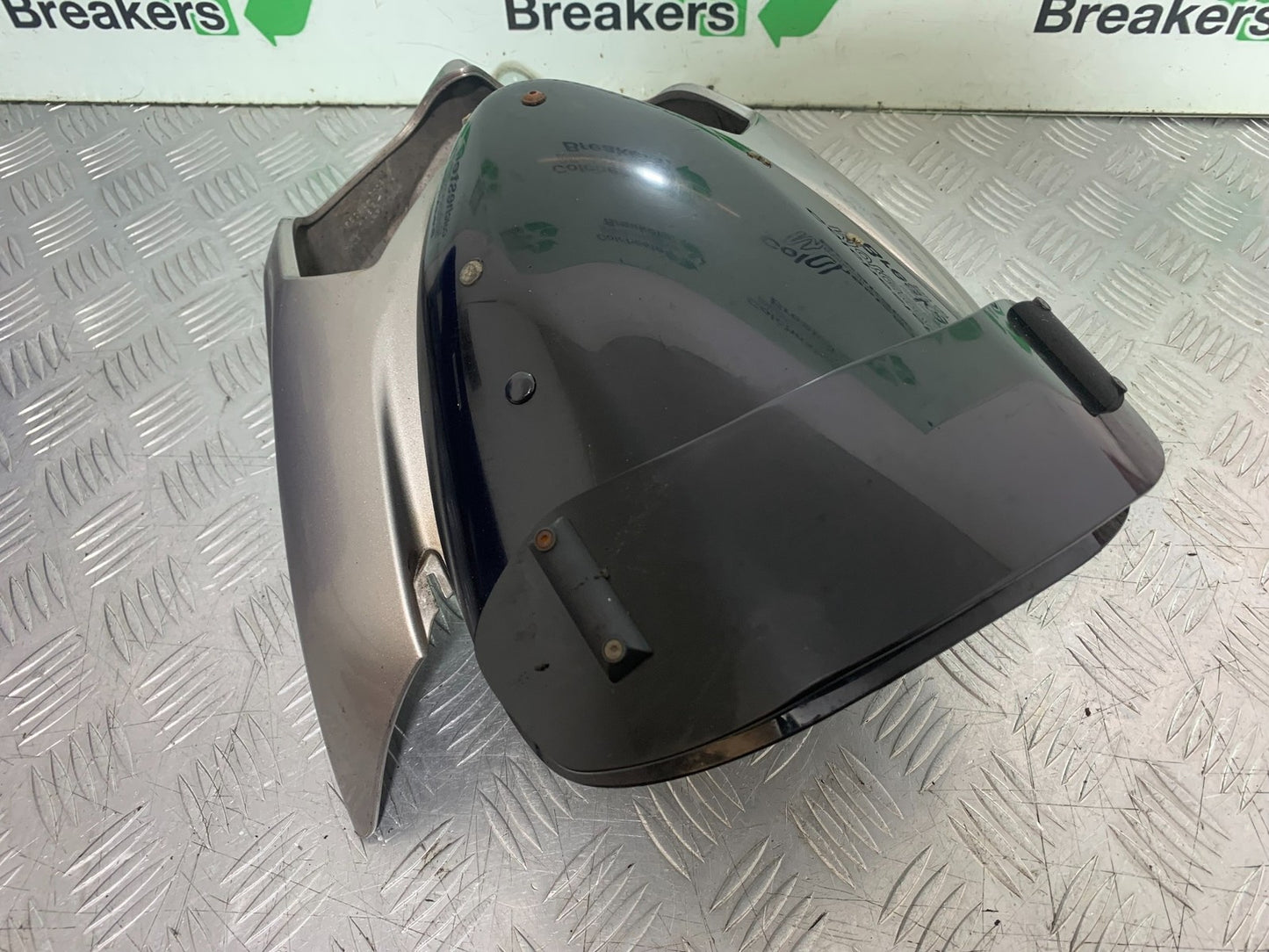 KAWASAKI Z750 Z 750 TOP FAIRING AND SCREEN  YEAR 2004-2006  (CMB1234)