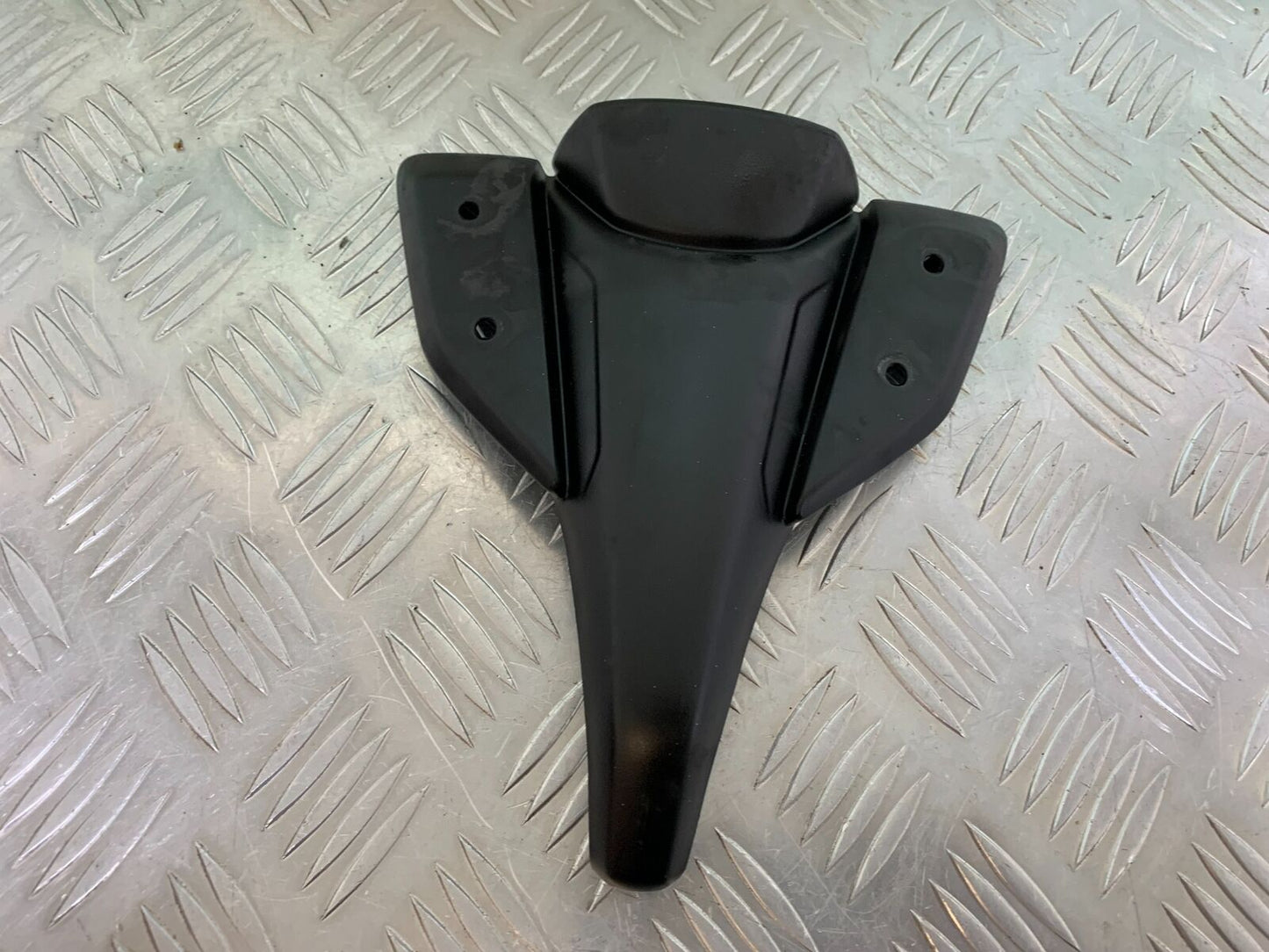 YAMAHA MT 125 MT125 INFILL PANEL  YEAR 2021-2024 ABS (CMB1010)