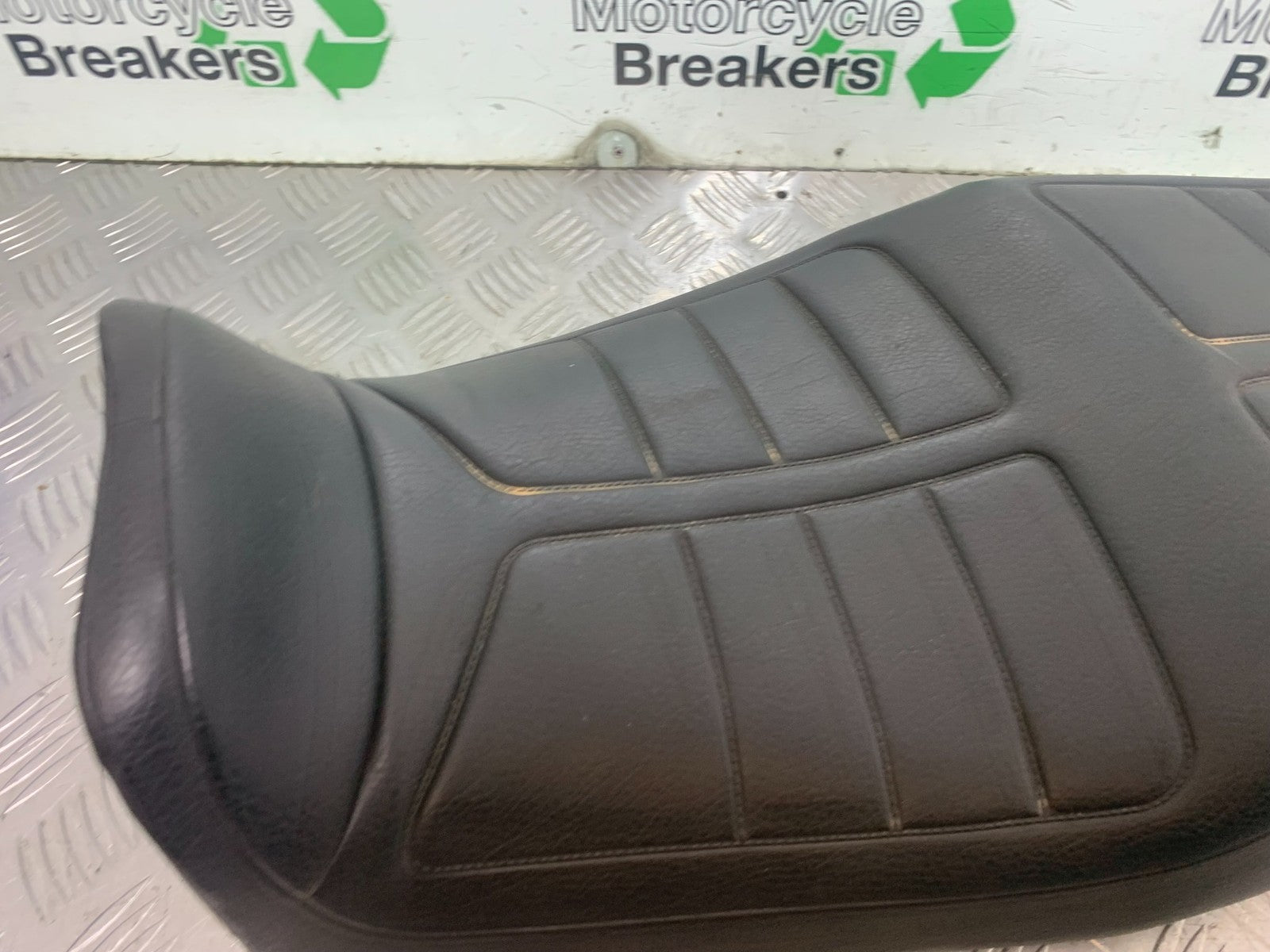YAMAHA XJ900 XJ 900 DIVERSION SEAT   YEAR 1994-2002 (CMB1292)