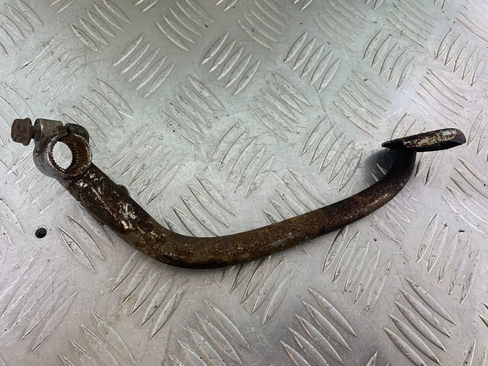 HONDA CX500 CX 500 REAR BRAKE PEDAL   YEAR 1980 (CMB1131)