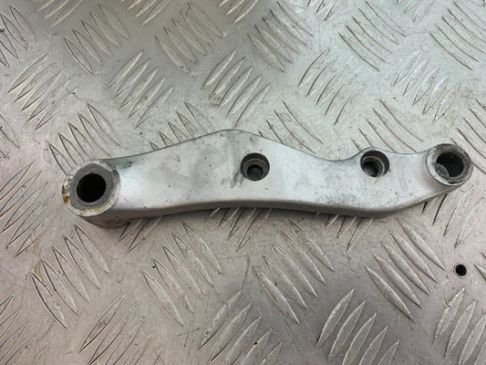 SUZUKI VS1400 VS 1400 INTRUDER  REAR CALIPER BRACKET   YEAR 1988 (CMB1077)