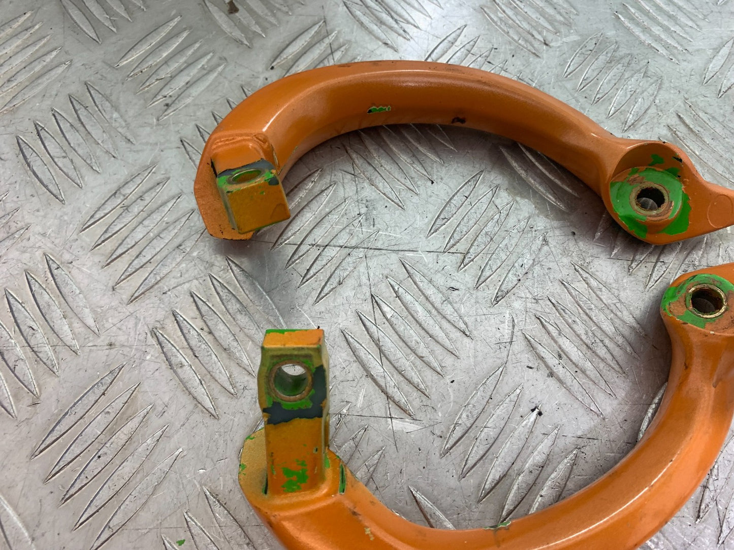 KAWASAKI ZX9R ZX9 E1 GRAB RAILS   YEAR 2000-01 (CMB1171)