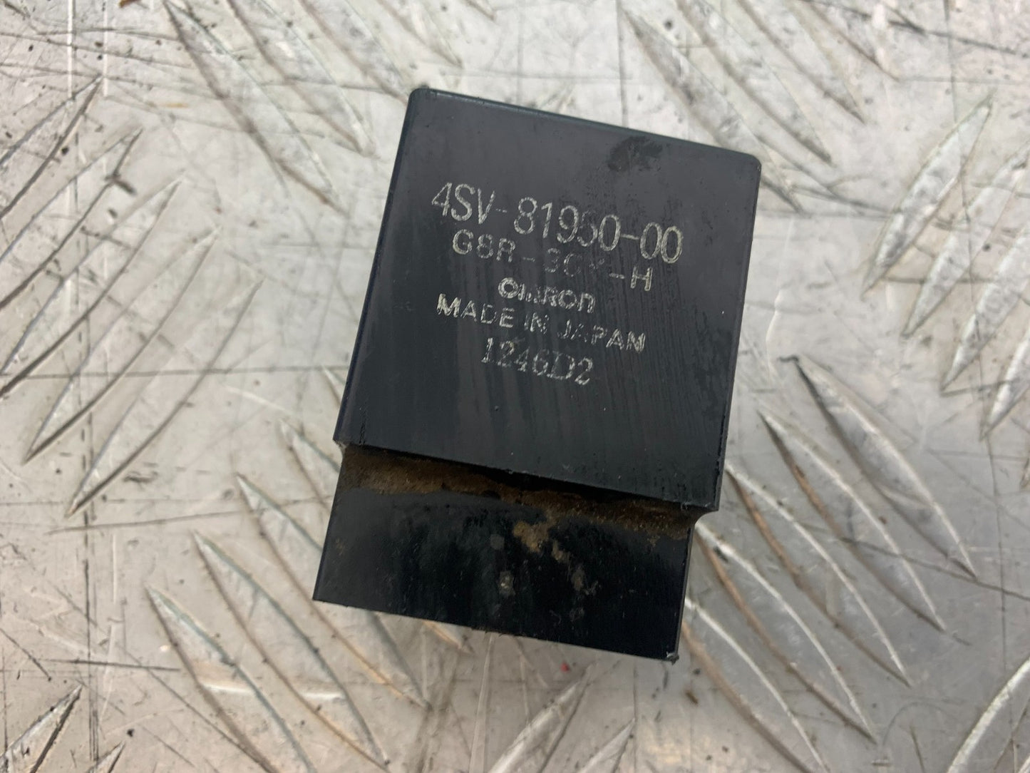 YAMAHA YZF1000 THUNDERACE MAIN RELAY YEAR 1997-2000 (CMB1204)