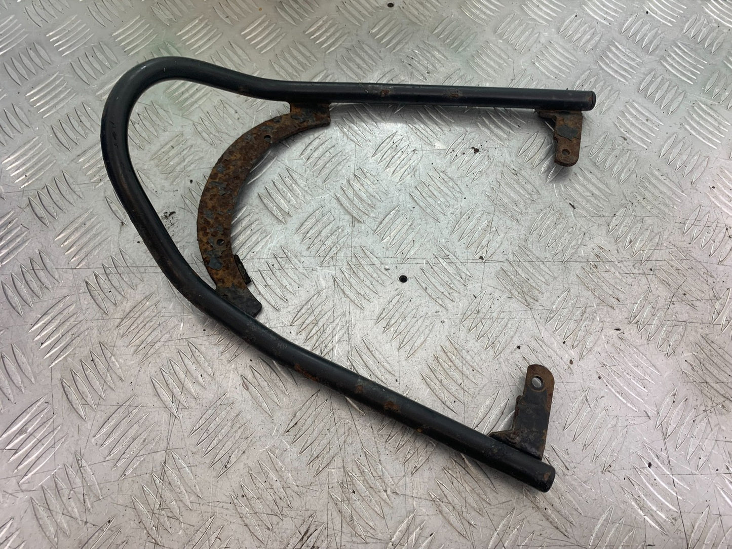 KAWASAKI Z750 Z 750 GRAB RAIL   YEAR 2004-2006  (CMB1234)