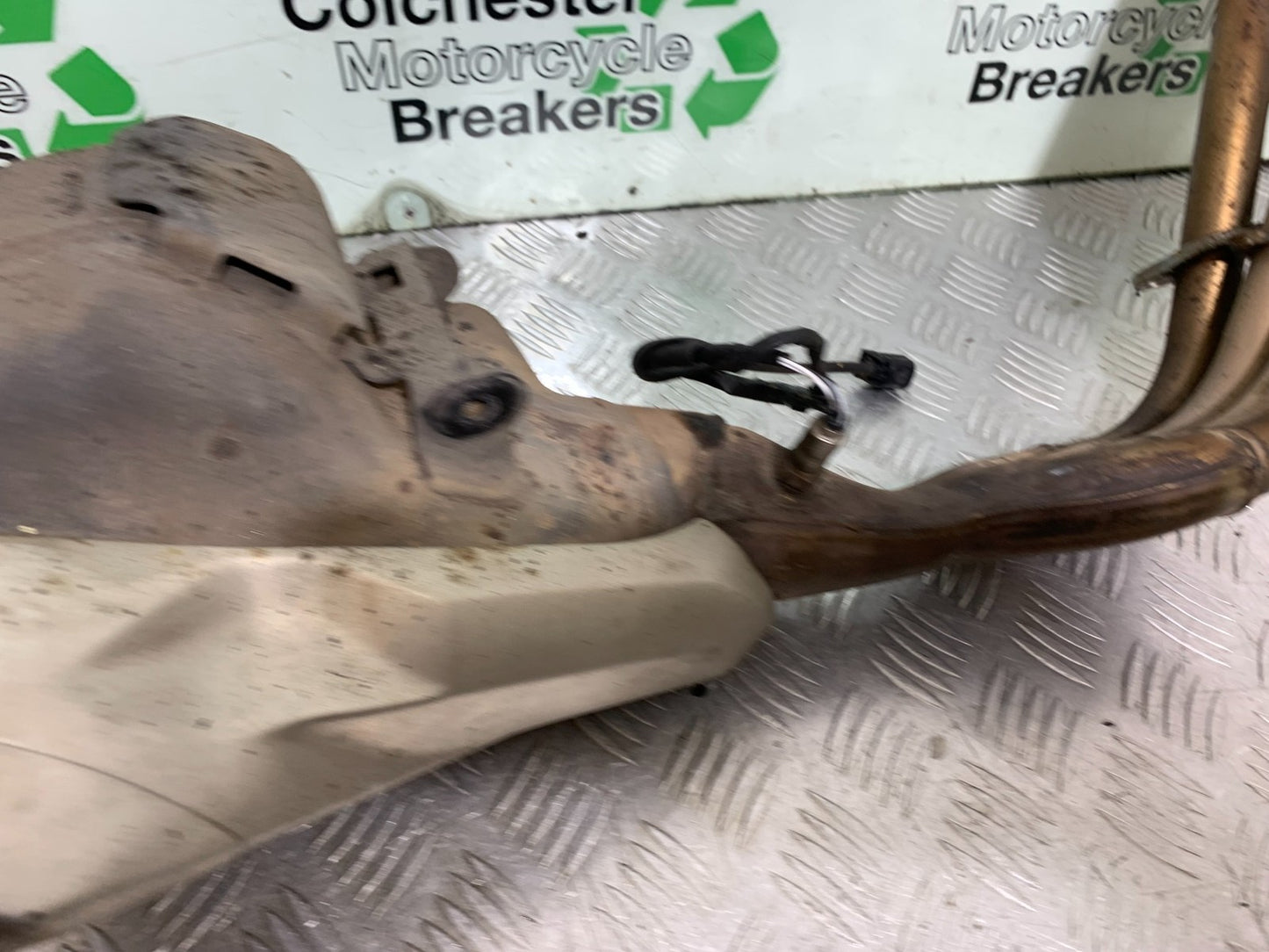 HONDA CB650F CB 650 FA-E EXHAUST  YEAR 2014-2017 (CMB1226)