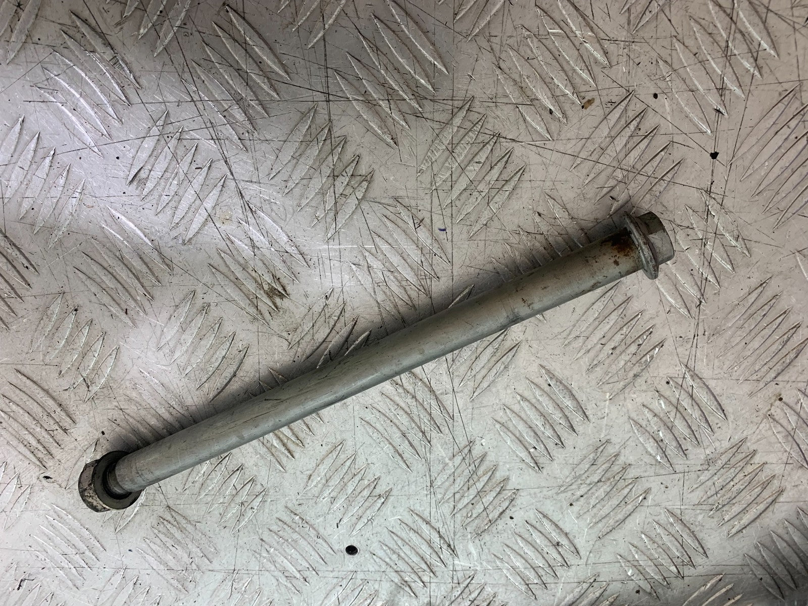 HONDA NC750 NC 750 X DCT SWINGARM SPINDLE  YEAR 2019 (CMB1223)