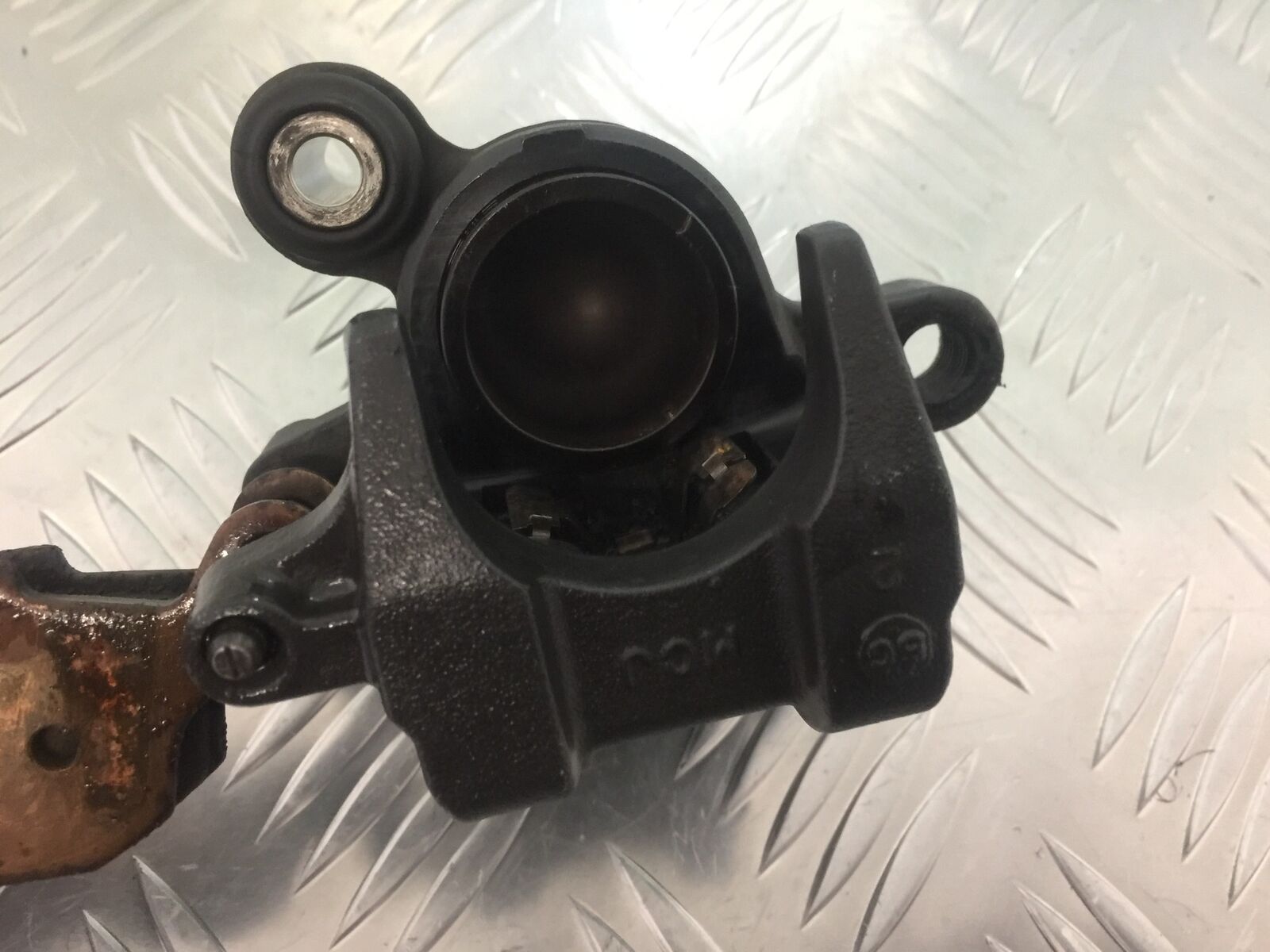 HONDA CBR600 RR REAR CALIPER    YEAR 2005-2006 (STOCK 933)
