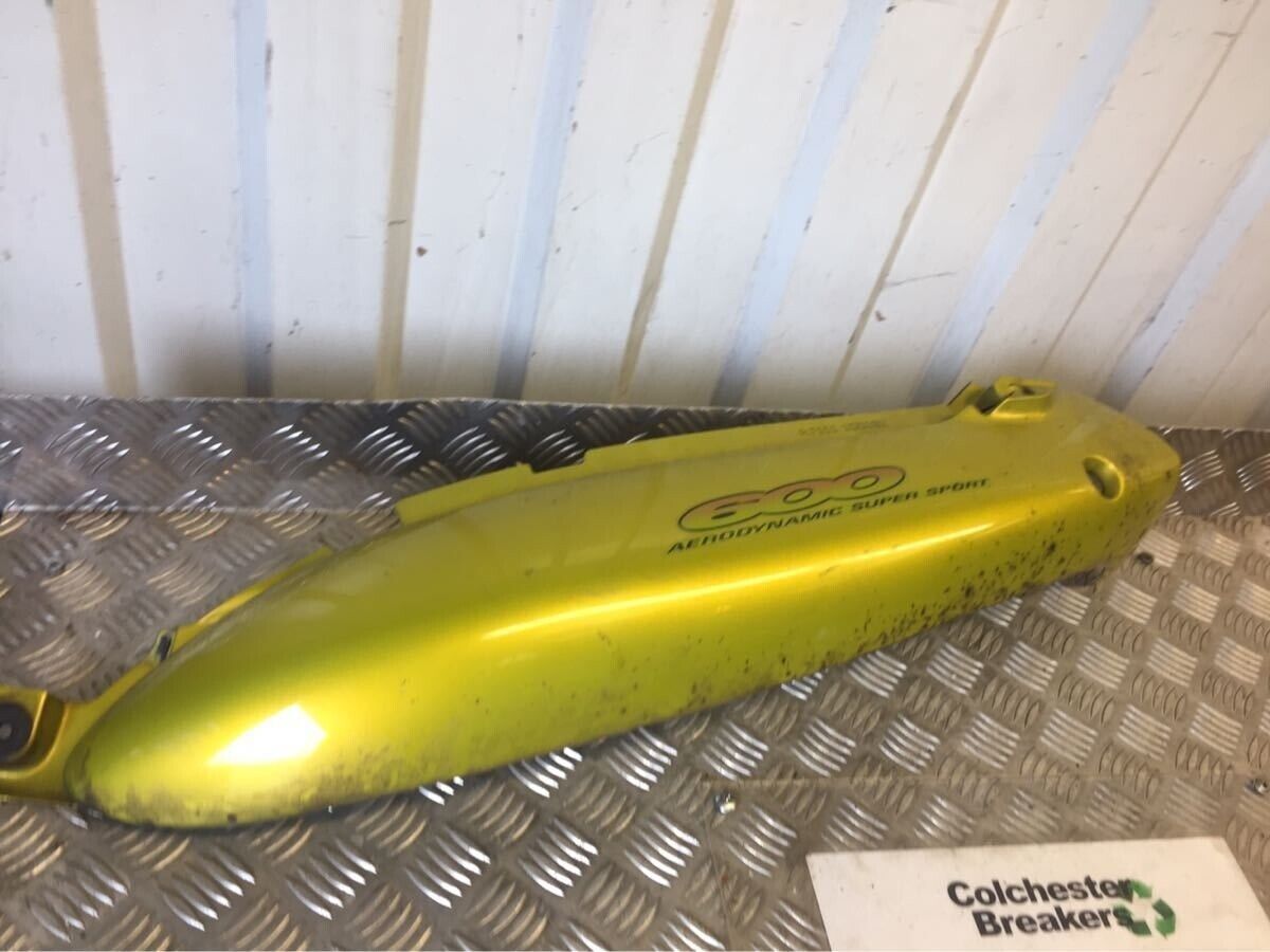SUZUKI GSX600 F GSX 600F LEFT SEAT PANEL  YEAR 1998 2005
