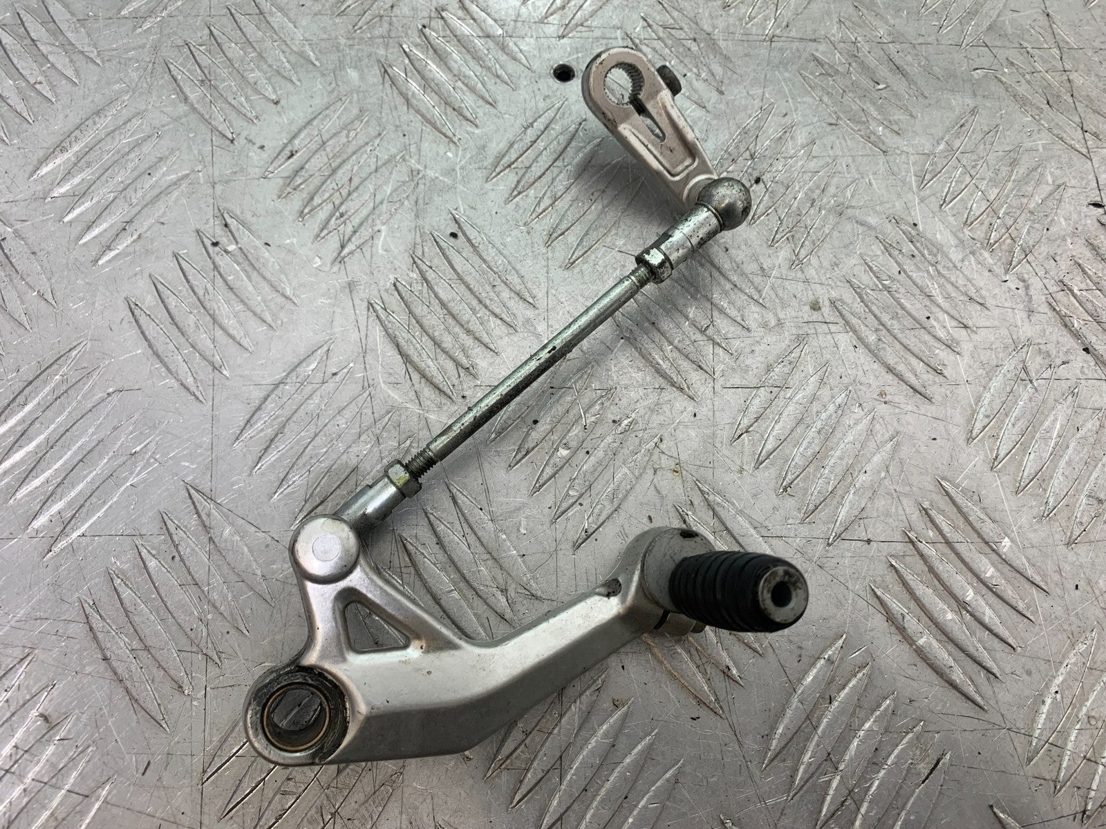 APRILIA SL750 SL 750 SHIVER GEAR LEVER   YEAR 2008-2016 (CMB1242)
