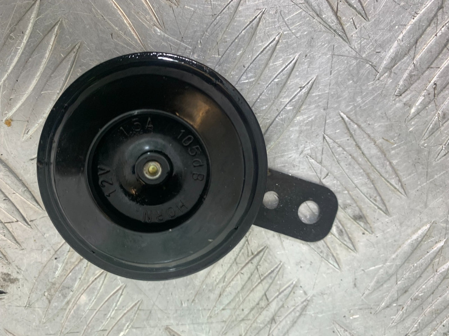 TRIUMPH 675 STREET TRIPLE R HORN YEAR 2013 - 2016 (CMB1221)